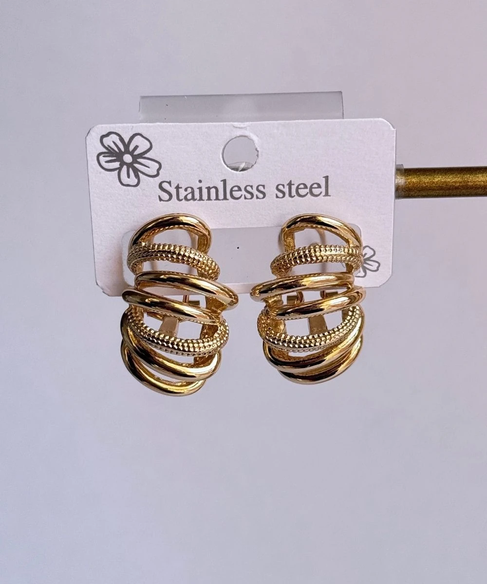 Çelik Çoklu Dikey Tırtıklı Halka Küpe