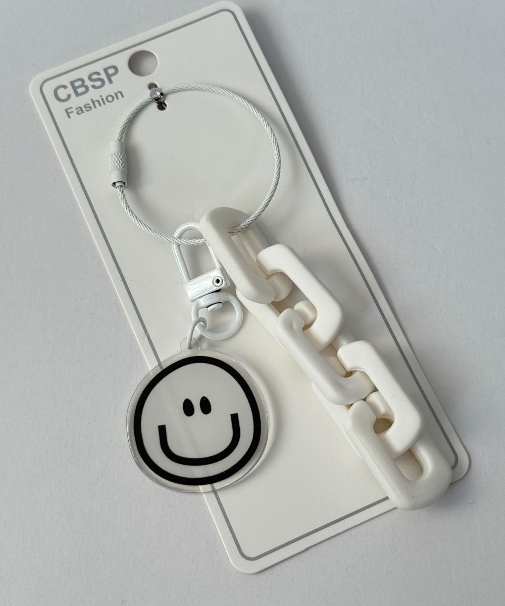 Aksesuar Smile Beyaz Anahtarlık
