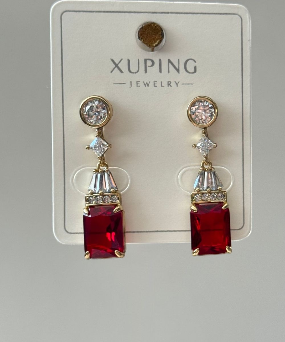 Xuping Belkıs Kırmızı Küpe