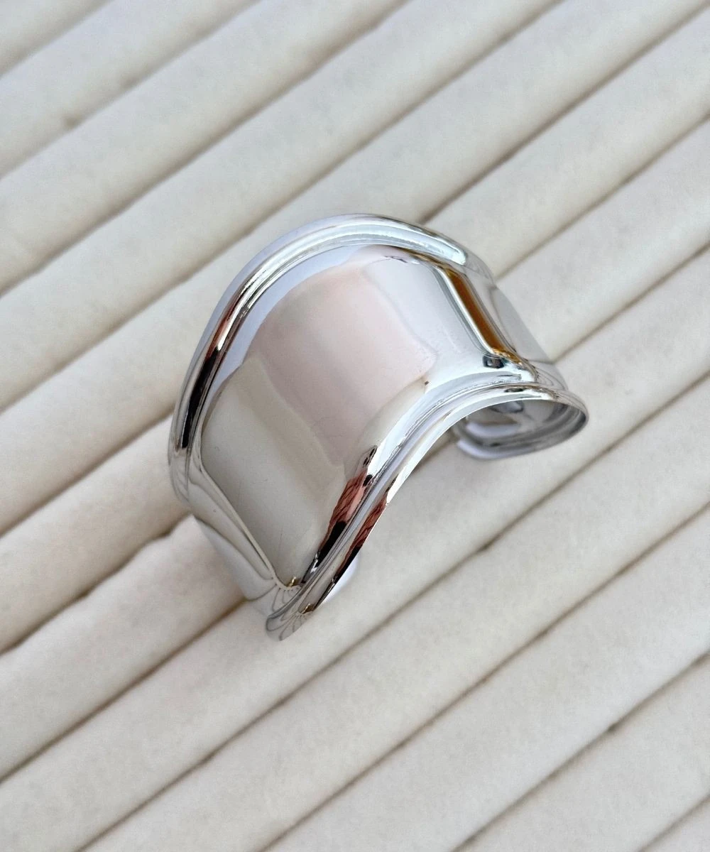 Çelik Dalga Desenli Silver Kelepçe