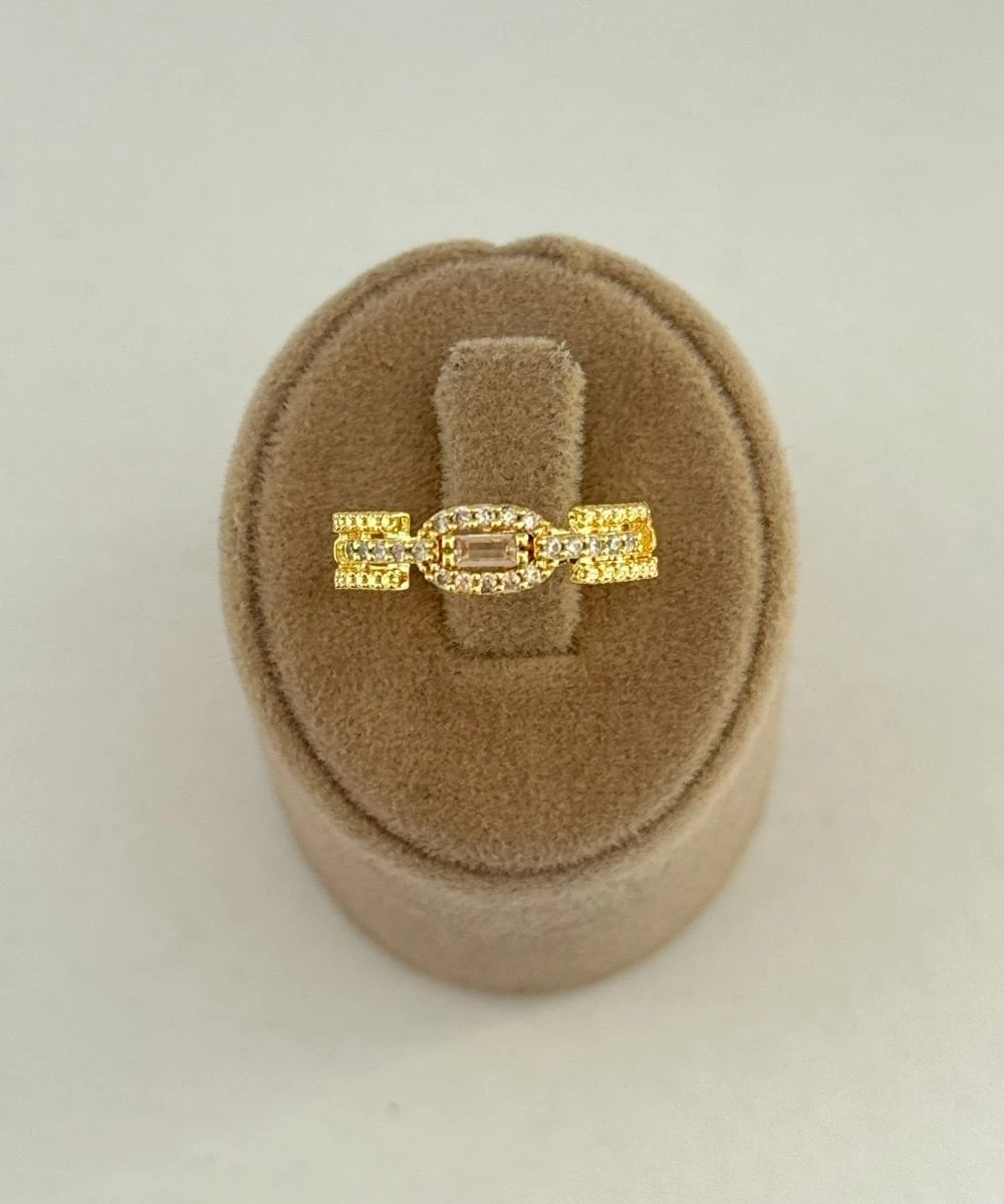 Vıp Oval Taşlı Ayarlamalı Yüzük