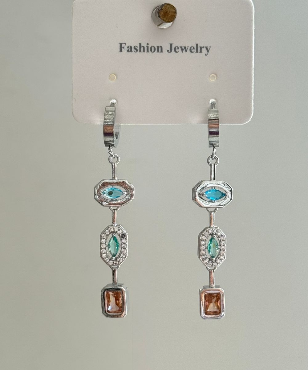 Y Seri  Sallantılı Üç Taşlı Mavi Silver Küpe
