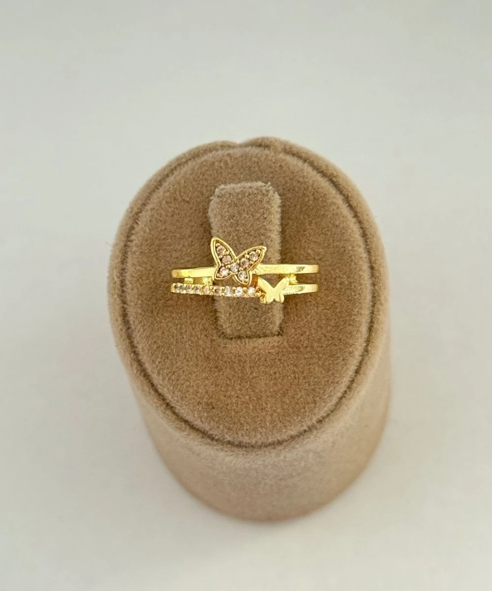 Vıp Minimal Taşlı Kelebek Ayarlamalı Yüzük