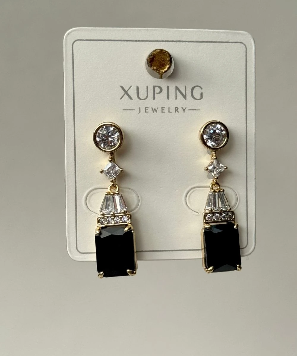 Xuping Belkıs Siyah Küpe