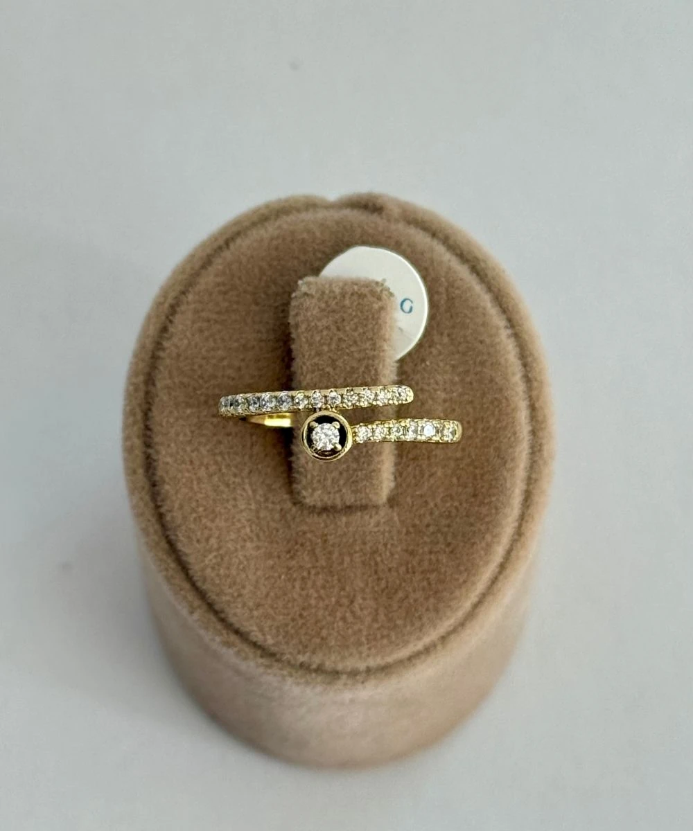 Xuping Siyah Taşlı Ayarlamalı Yüzük