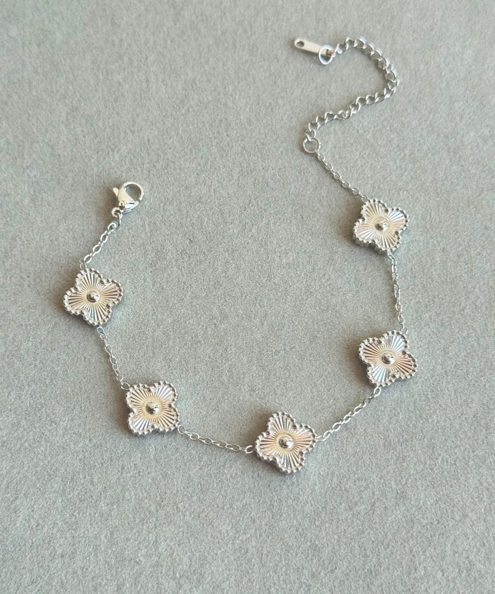 Çelik Sade Yonca Silver Bileklik