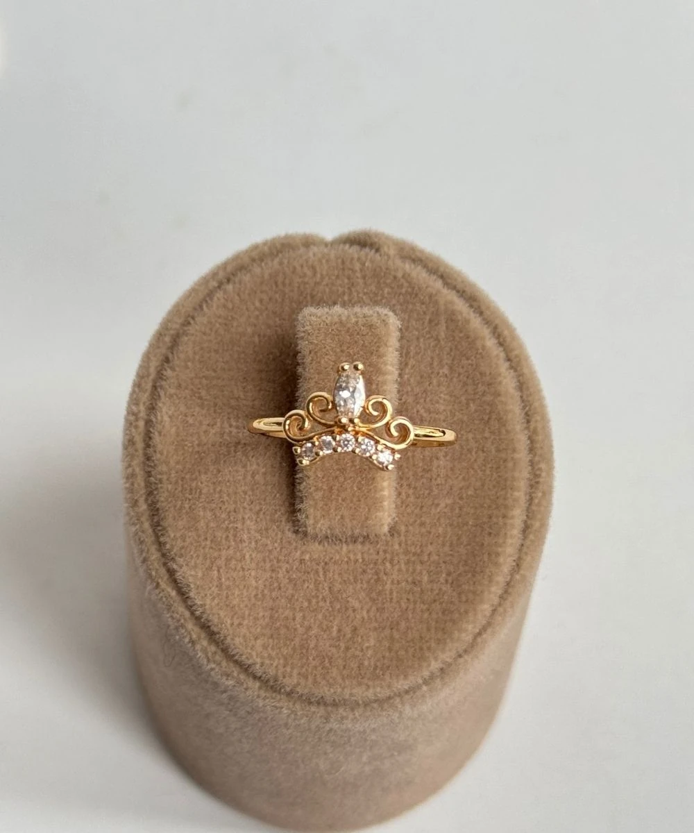 Pirinç Taç Taşlı Yüzük