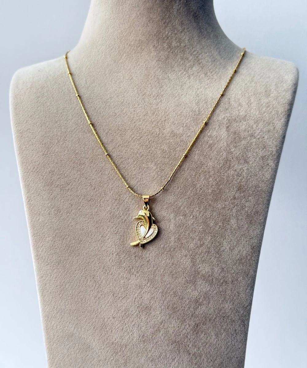 Çelik  Kalpli Yunus Kolye