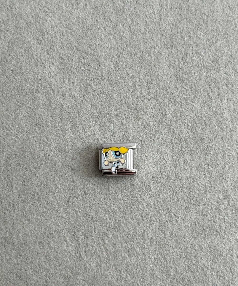 Nomi Power Charm