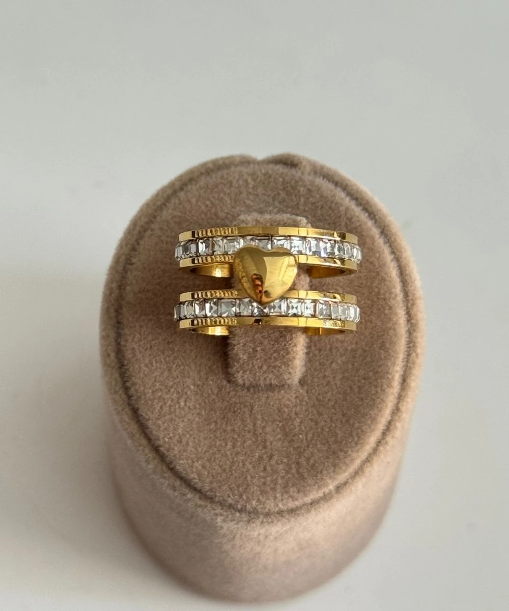 Çelik Çift Sıra Taşlı Ortası Kalp Numaralı Yüzük