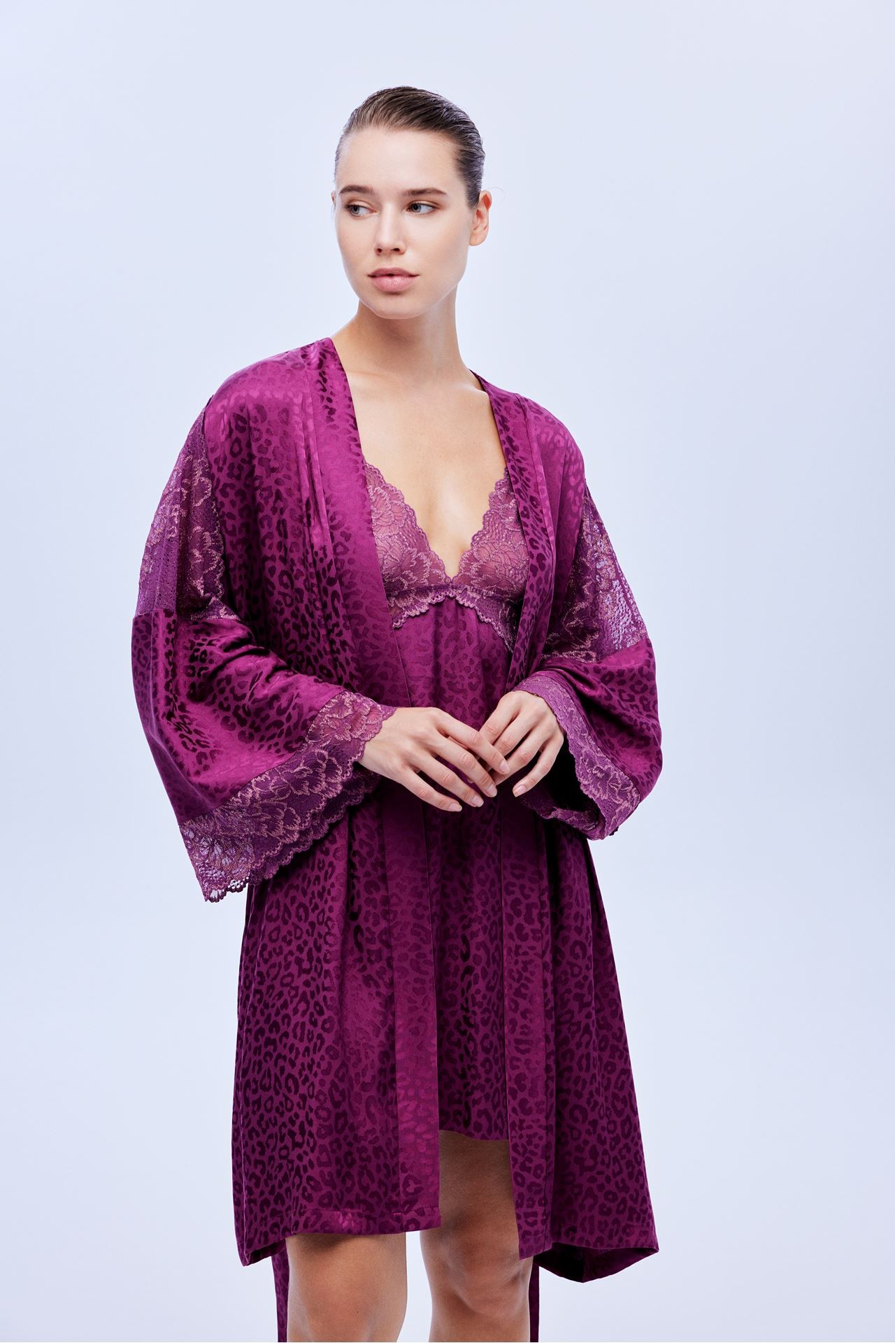 Lily Gecelik Set 1602
