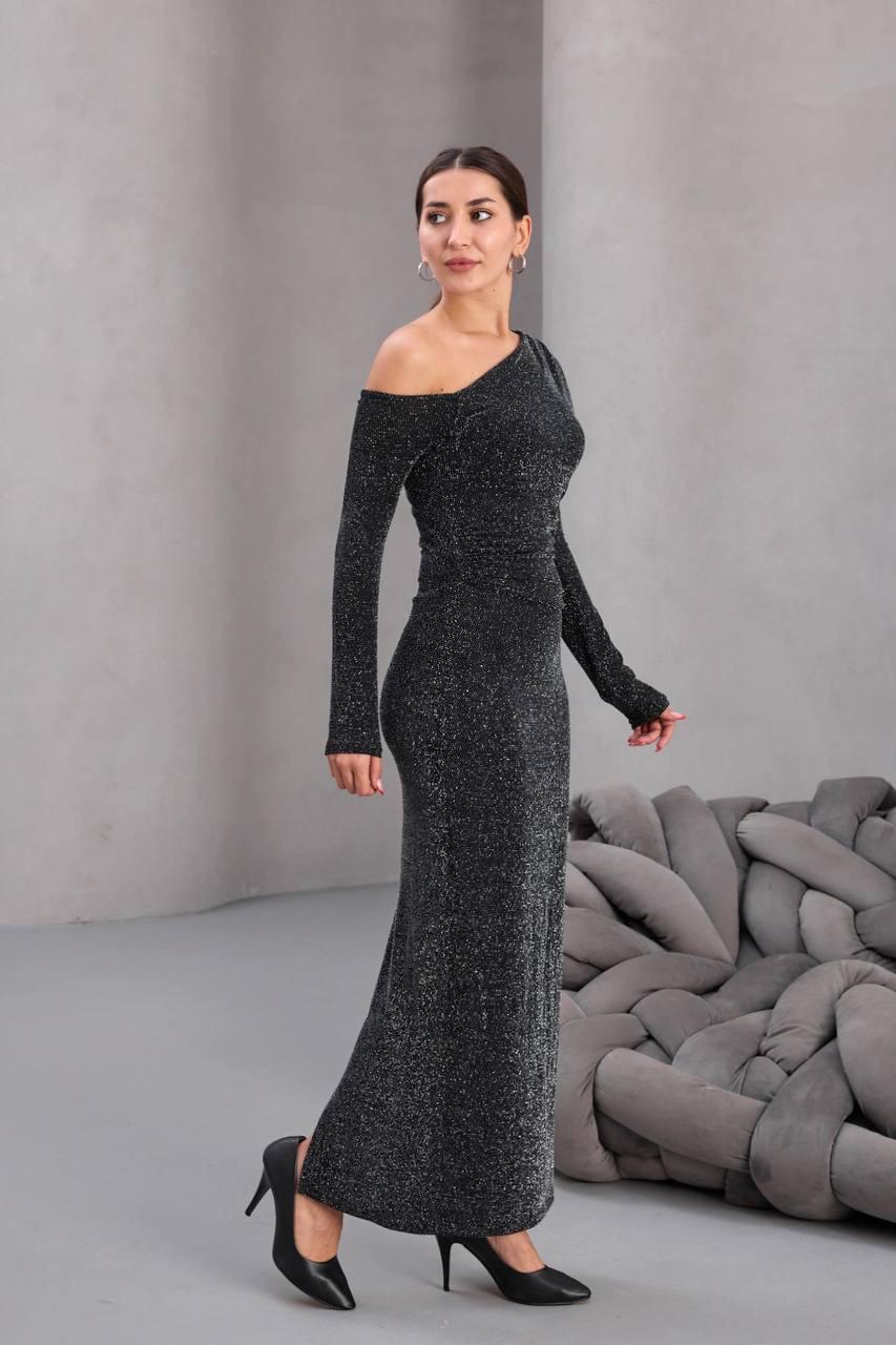 Düşük Omuz Simli Elbise