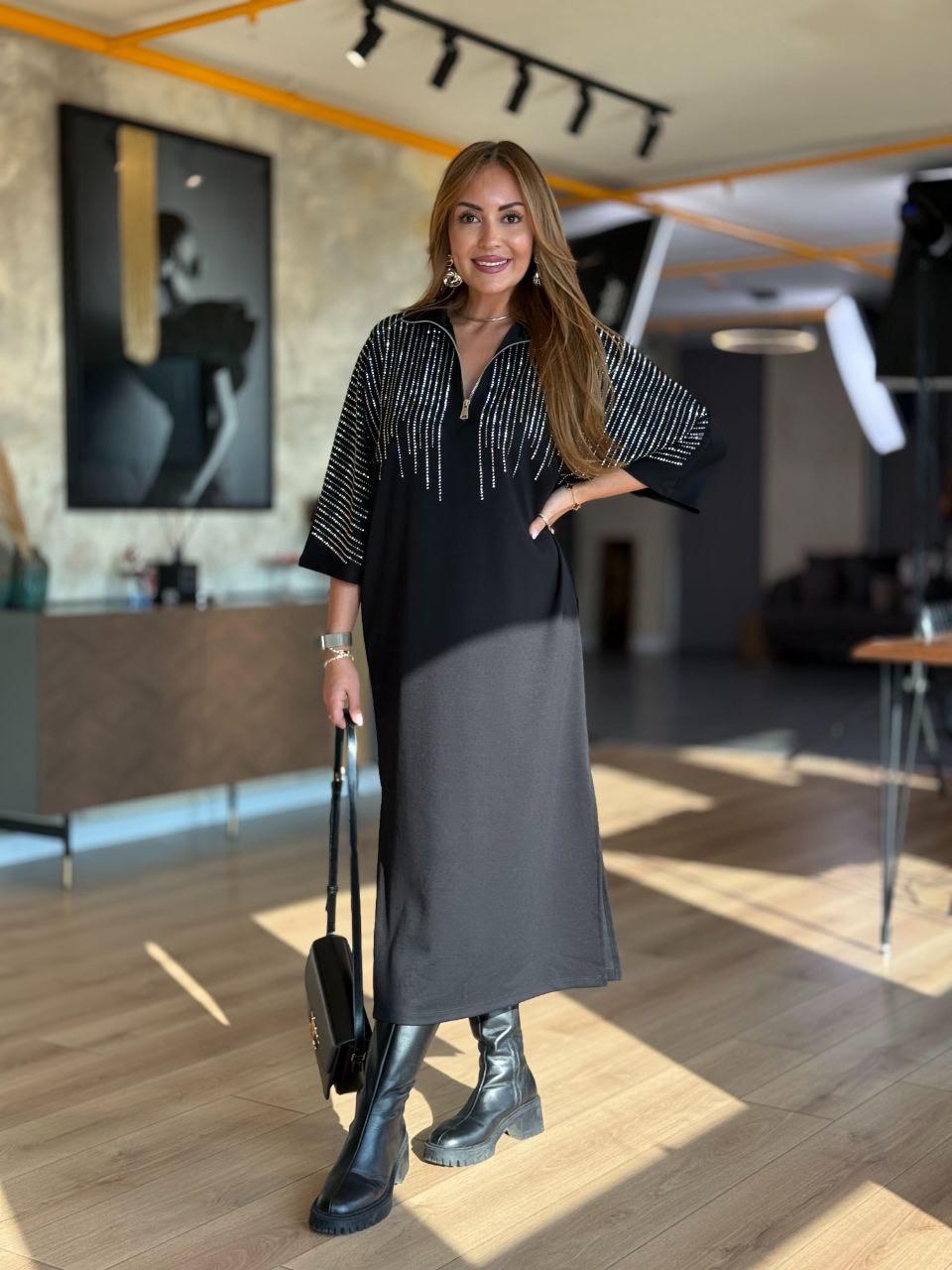 Omuz Taş Detaylı Fermuarlı Elbise