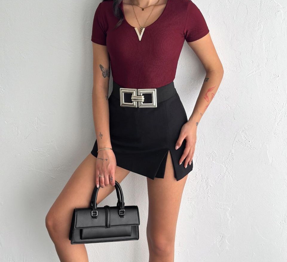 V Aksesuarlı Bluz - Bordo