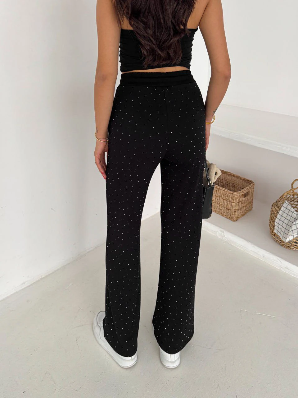 Taş İşlemeli Bol Paça Pantolon