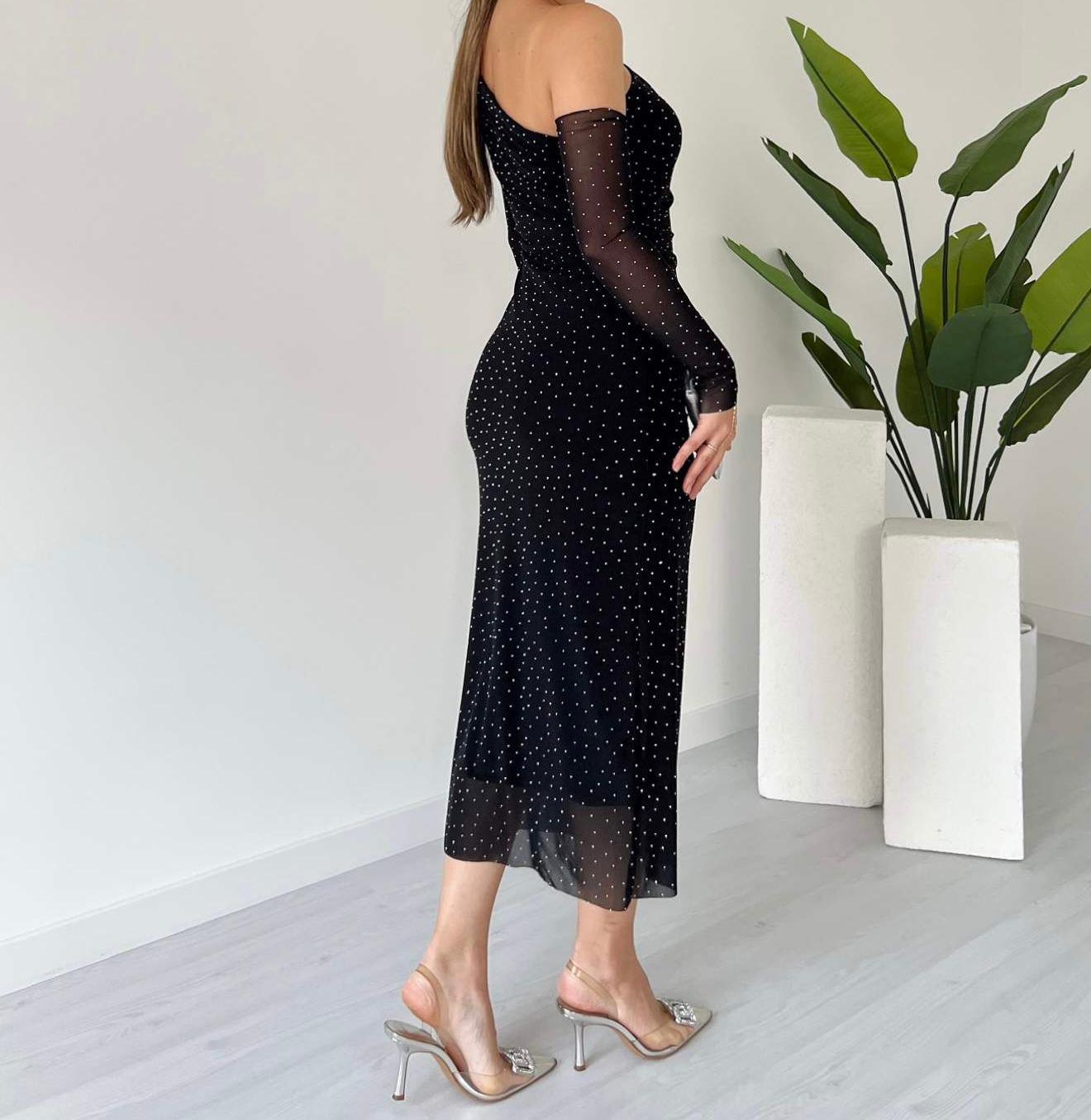 Taş Detaylı Tek Omuz Tül Elbise