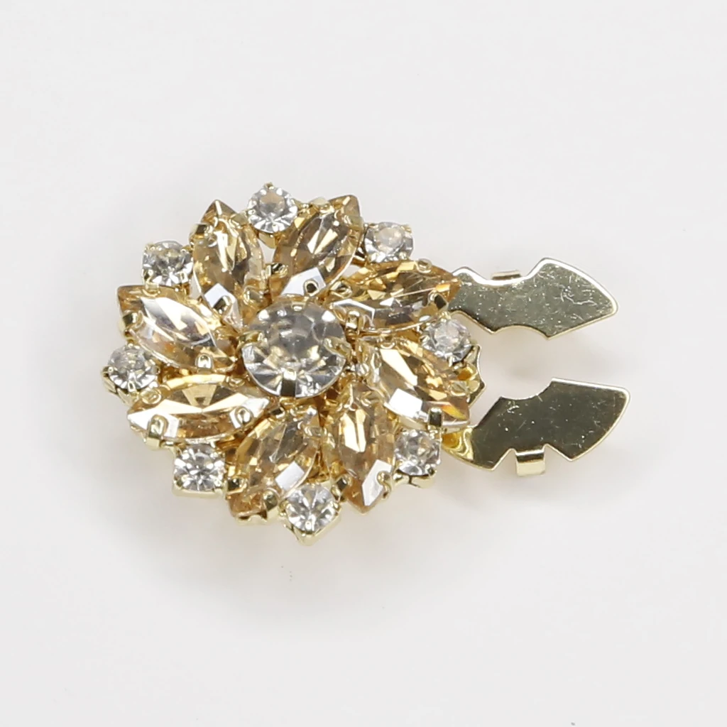 Sarı Çiçek Figürlü Düğme Aksesuarı