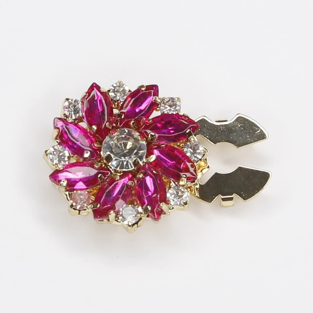 Pembe Çiçek Figürlü Düğme Aksesuarı