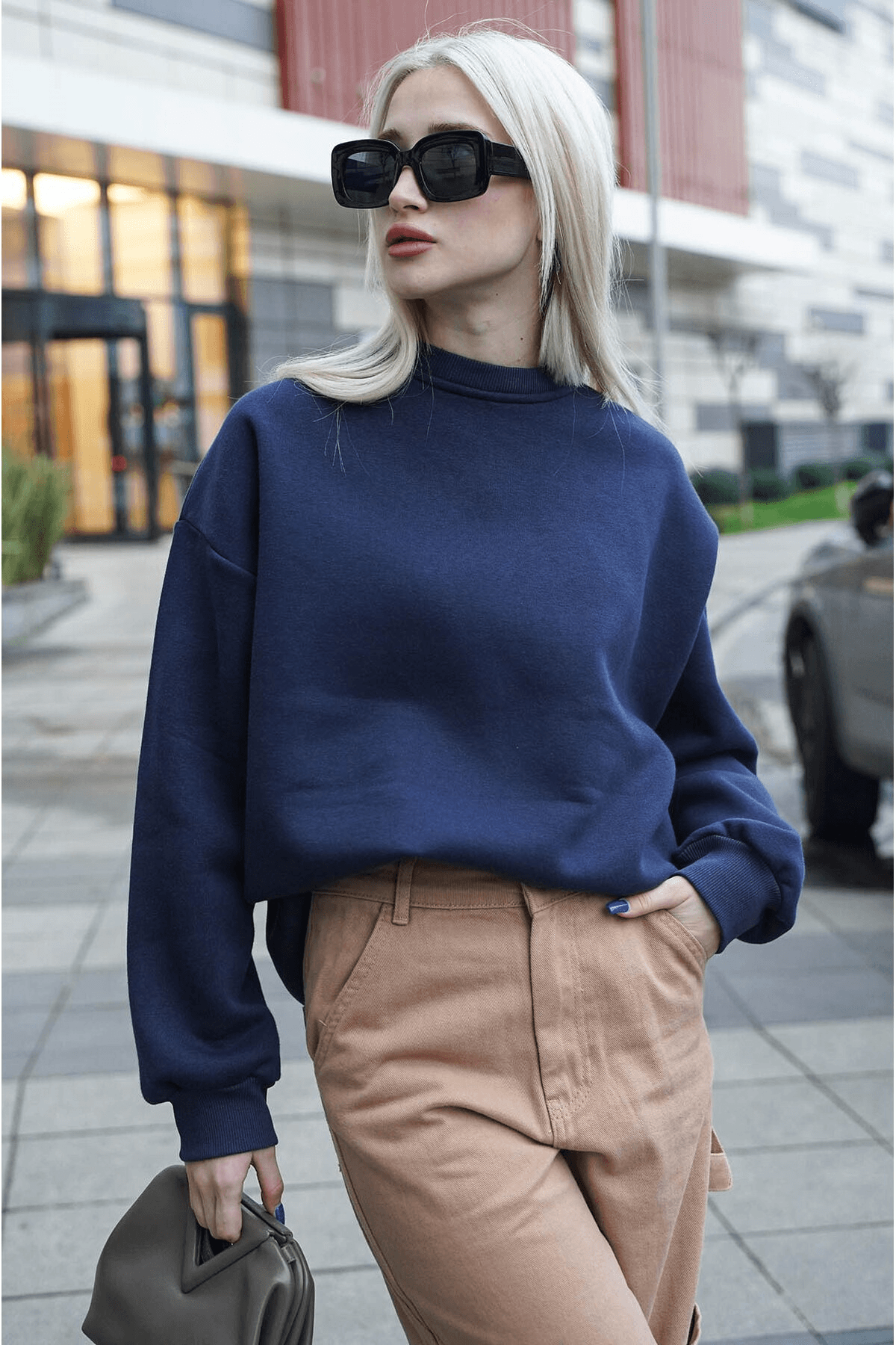 Kadın Lacivert Oversize Bisiklet Yaka İçi Şardonlu Sweatshirt