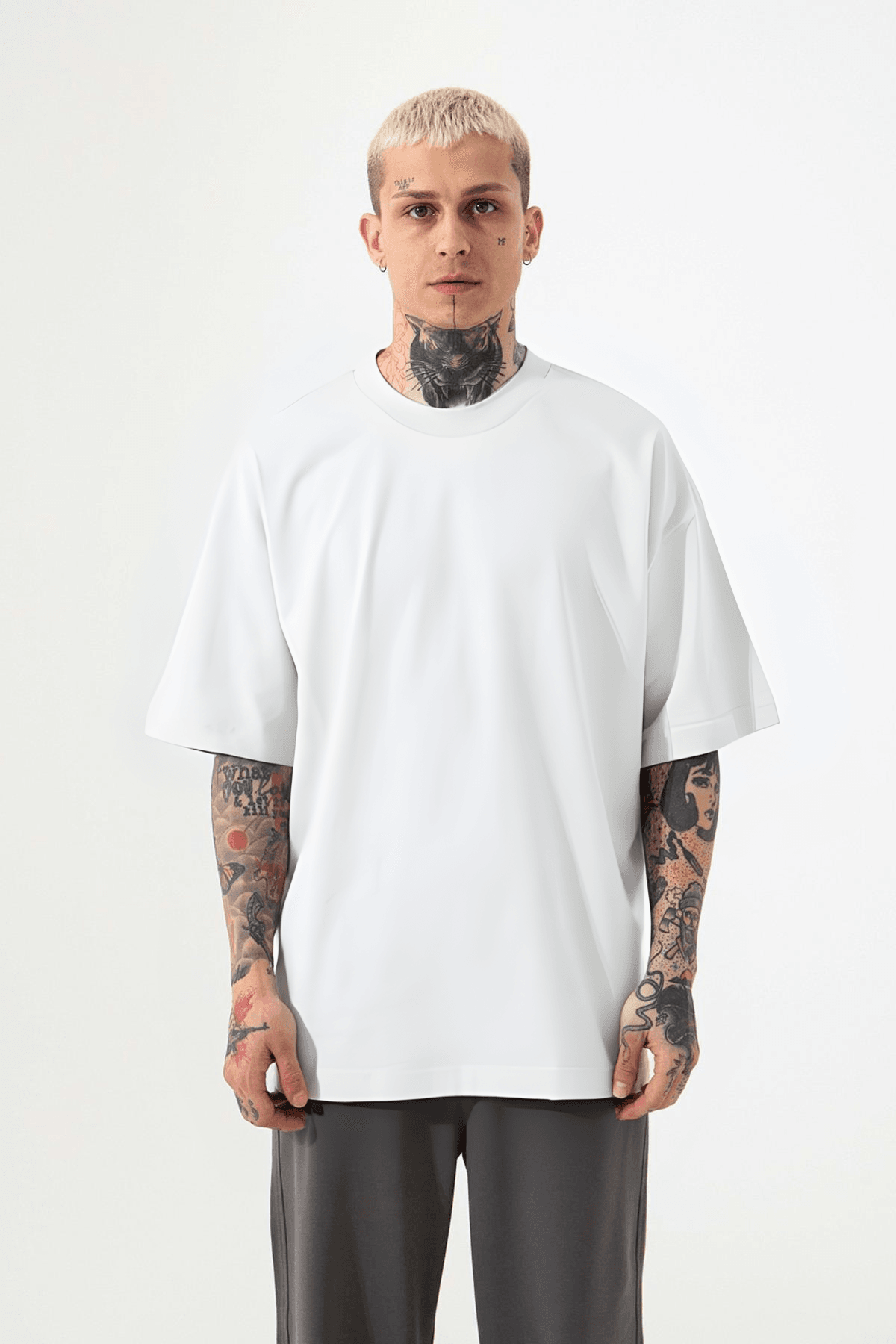 Erkek Beyaz Oversize Fit Rahat T-Shirt image