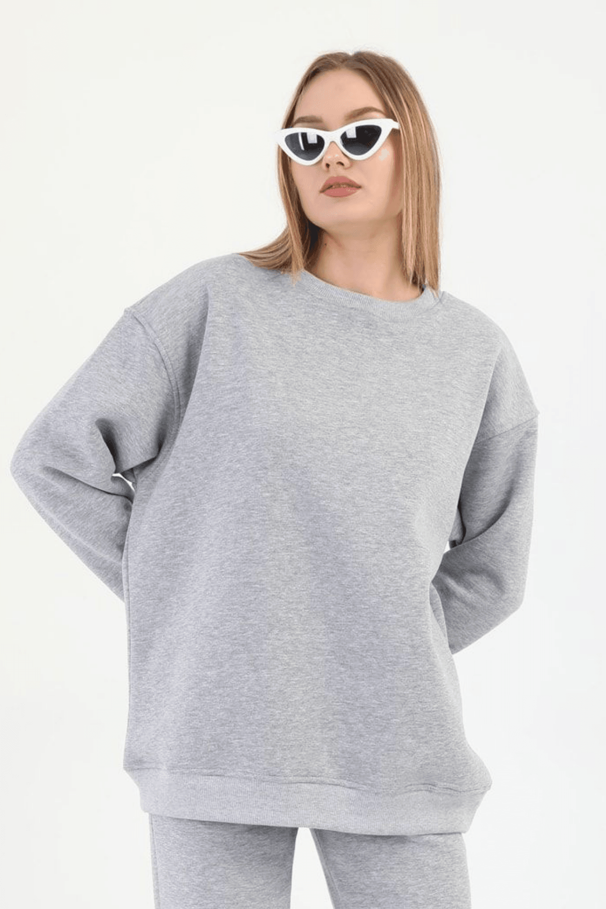 Kadın Gri Bisiklet Yaka Oversize Sweatshirt image