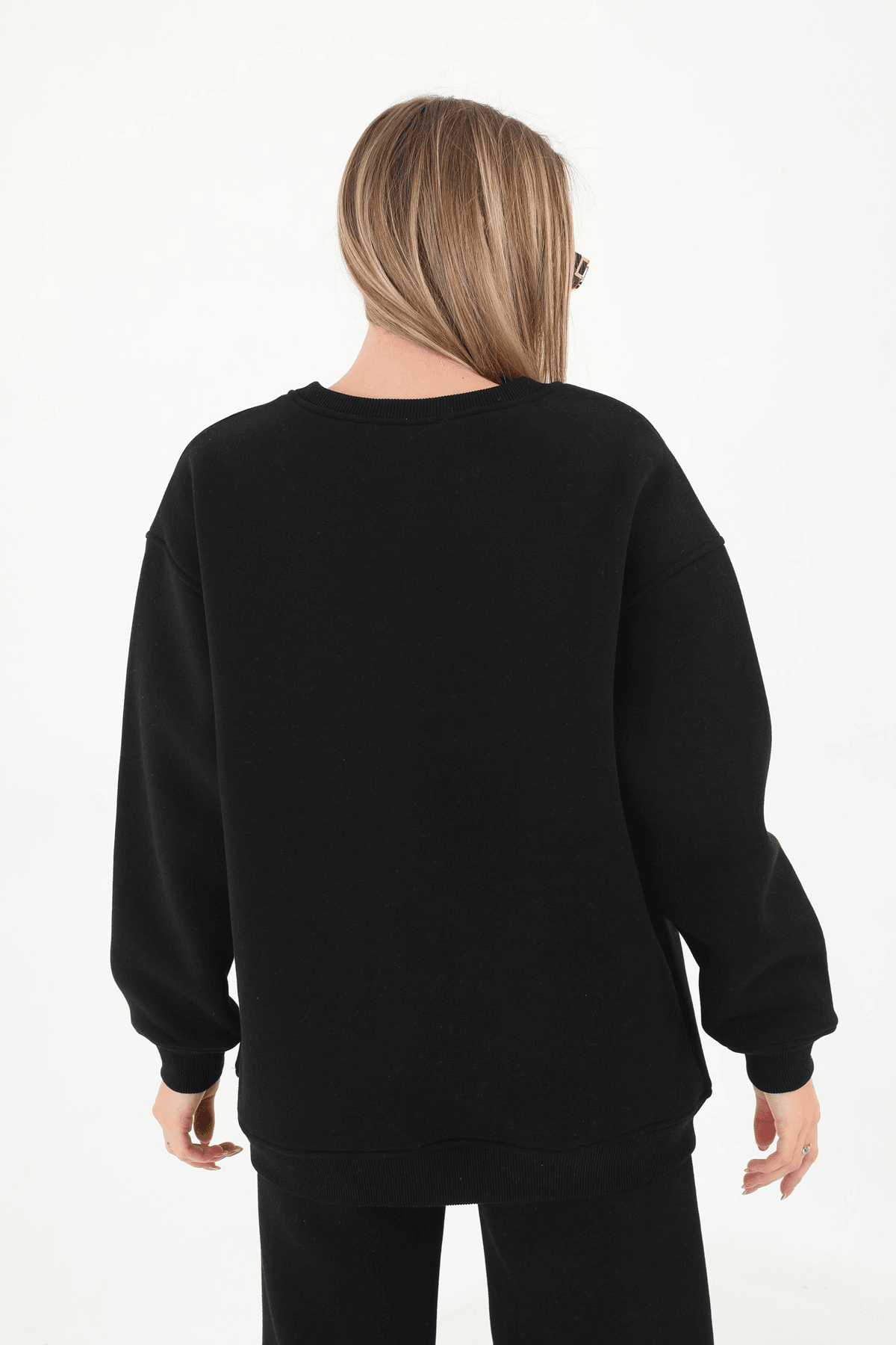 Kadın Siyah Bisiklet Yaka Oversize Sweatshirt