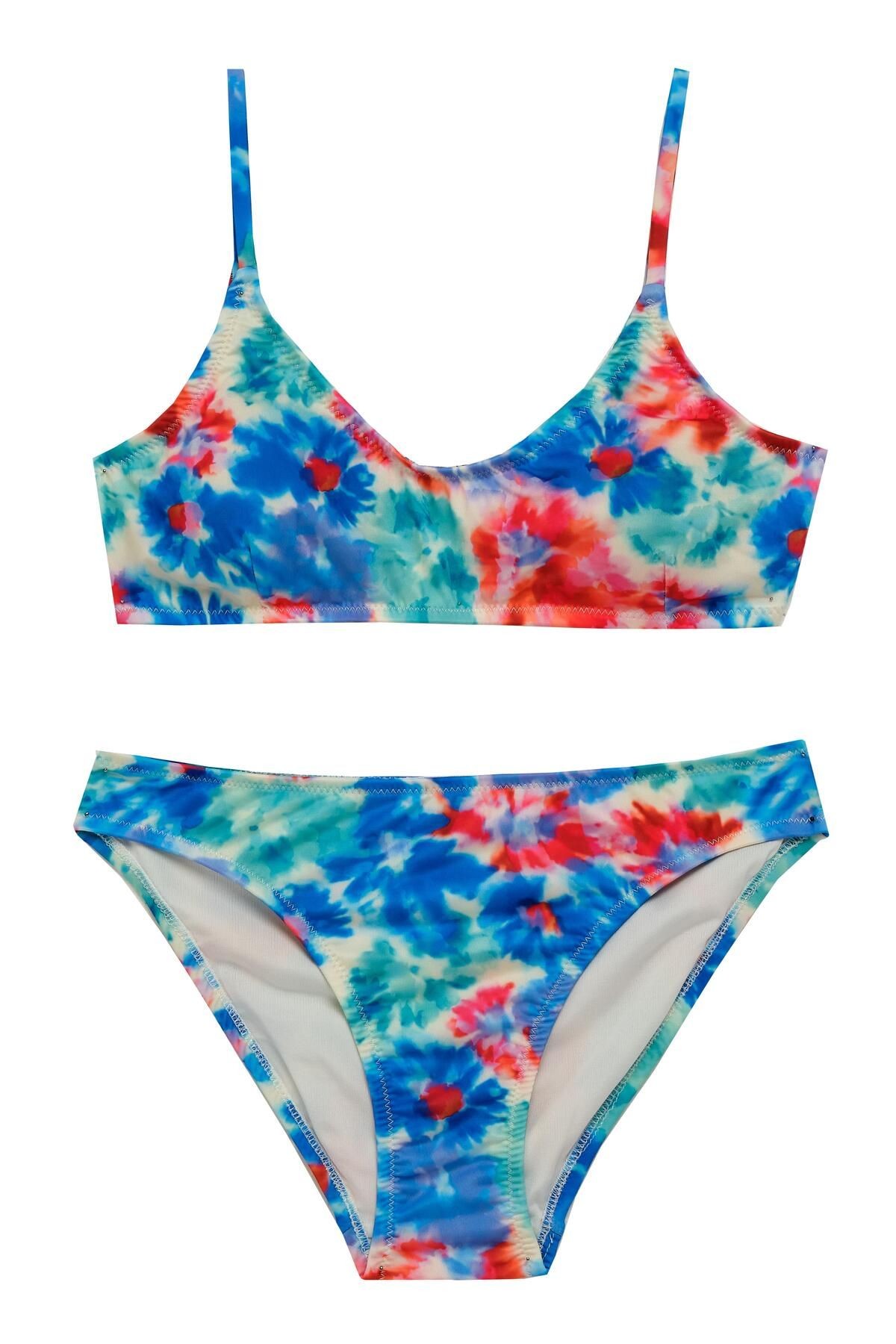 Heny Bustiyer Bikini 5304