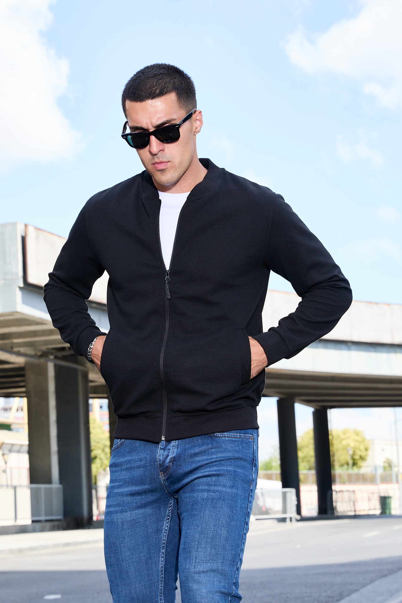 Slim Fit Yarım Balıkçı Yaka Tam Fermuarlı Düz Renk Erkek Sweatshirt - V001