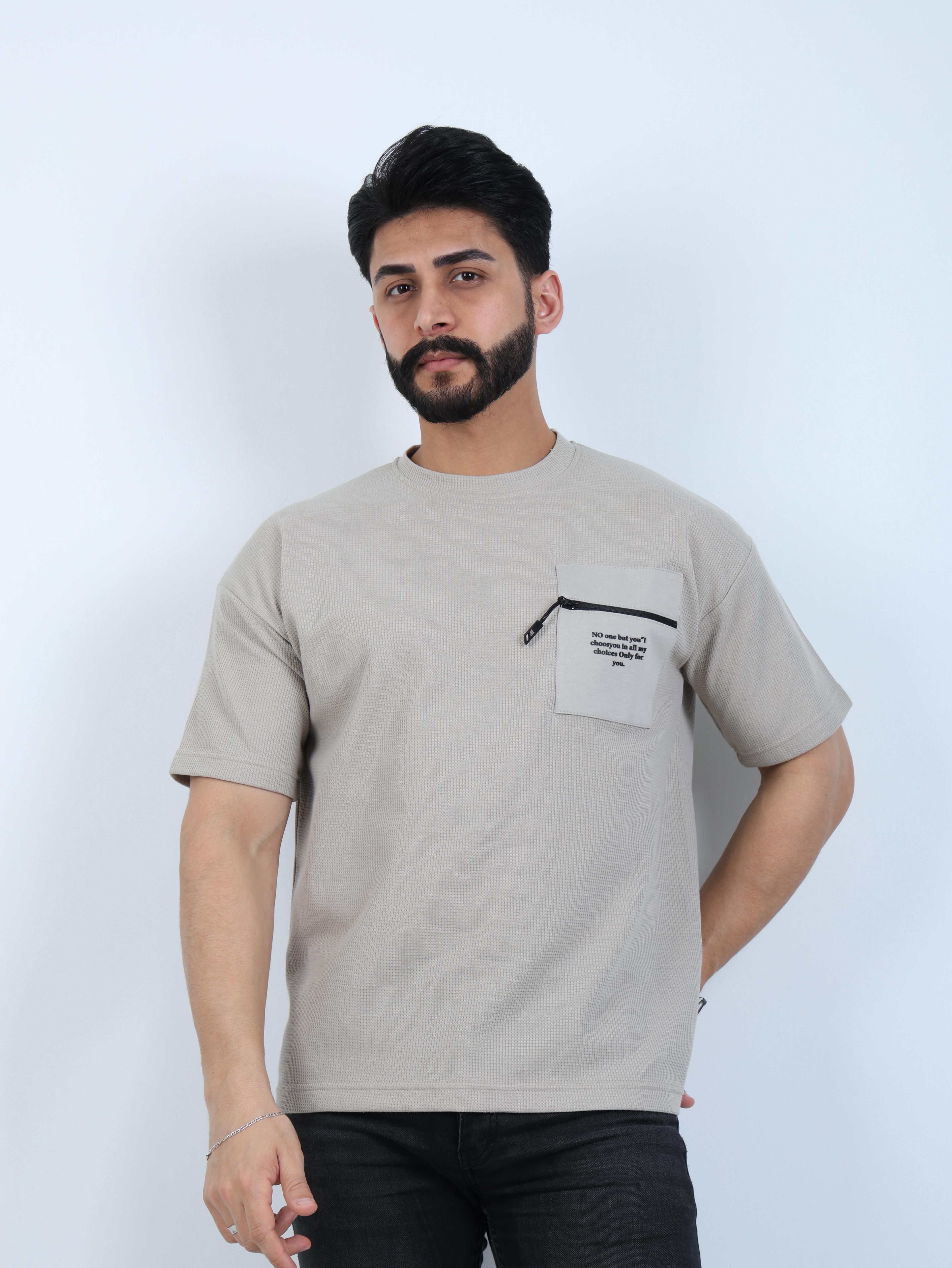Erkek Bisiklet Yaka Baskılı Cep Detaylı Oversize Tişört - Bej