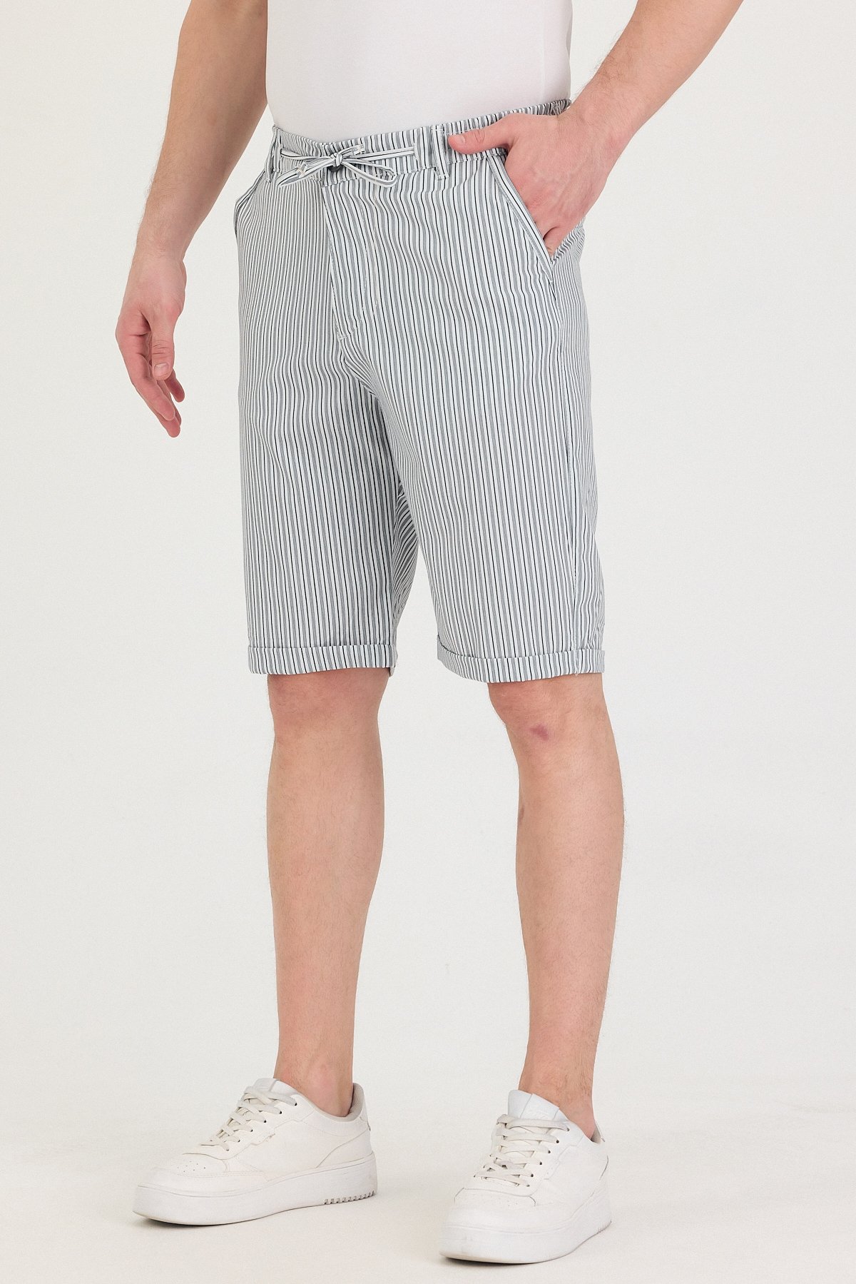 Erkek Slim Fit Chino Şort