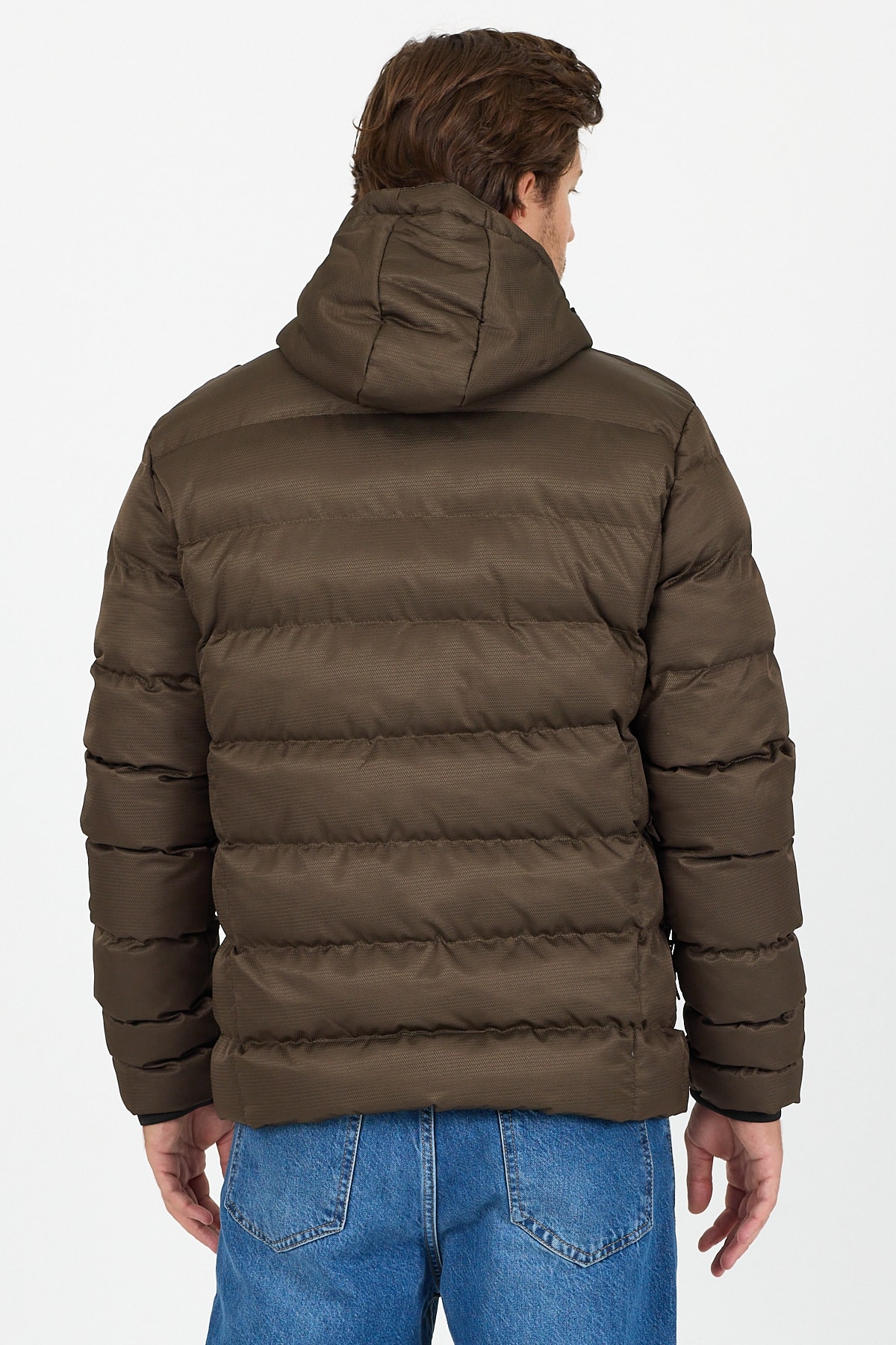 Regular Fit Kapüşonlu Rüzgara ve Suya Dayanıklı Erkek Şişme Mont - B8151