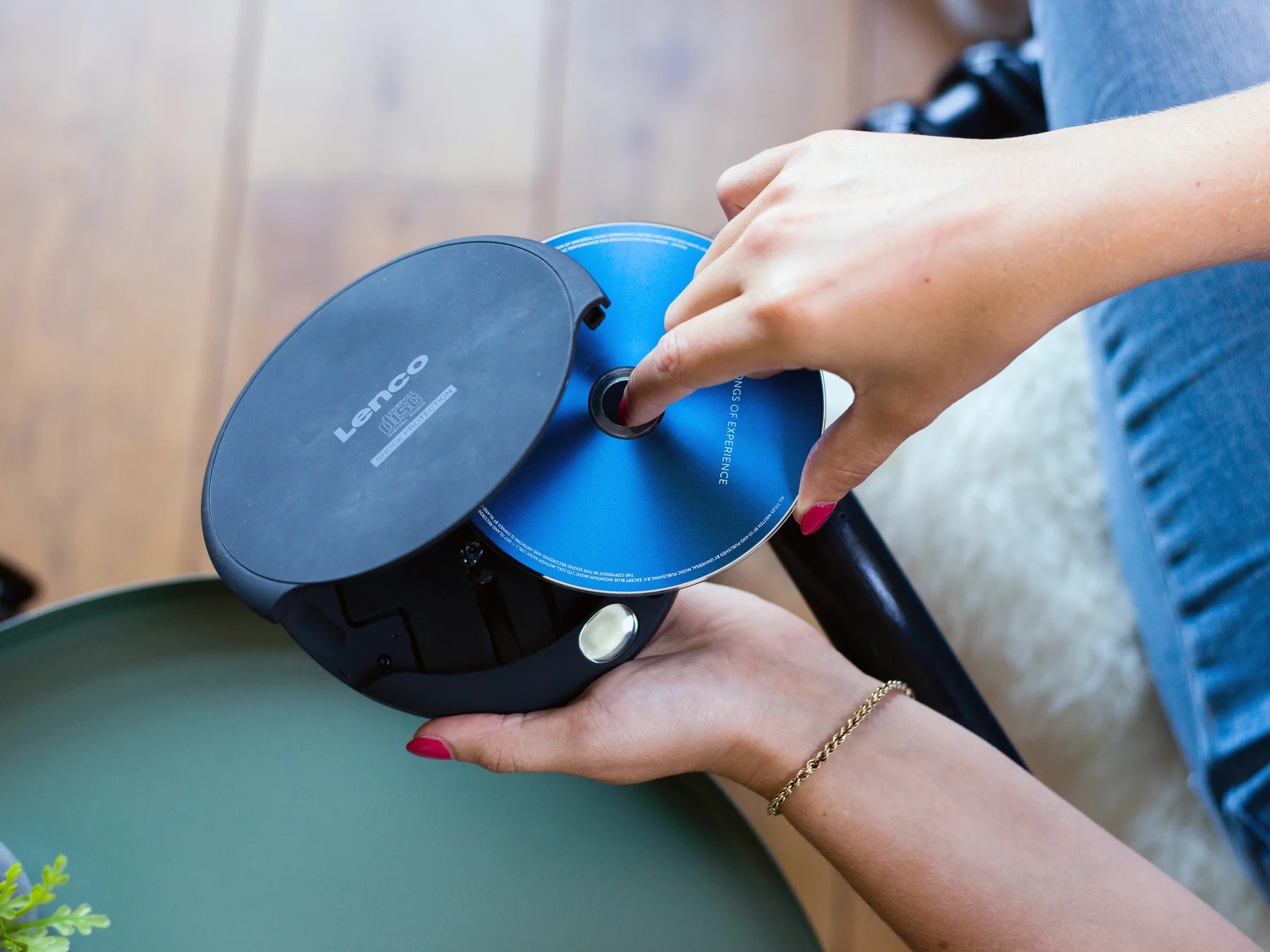 Lenco CD-200 Siyah Discman | Taşınabilir CD Çalar