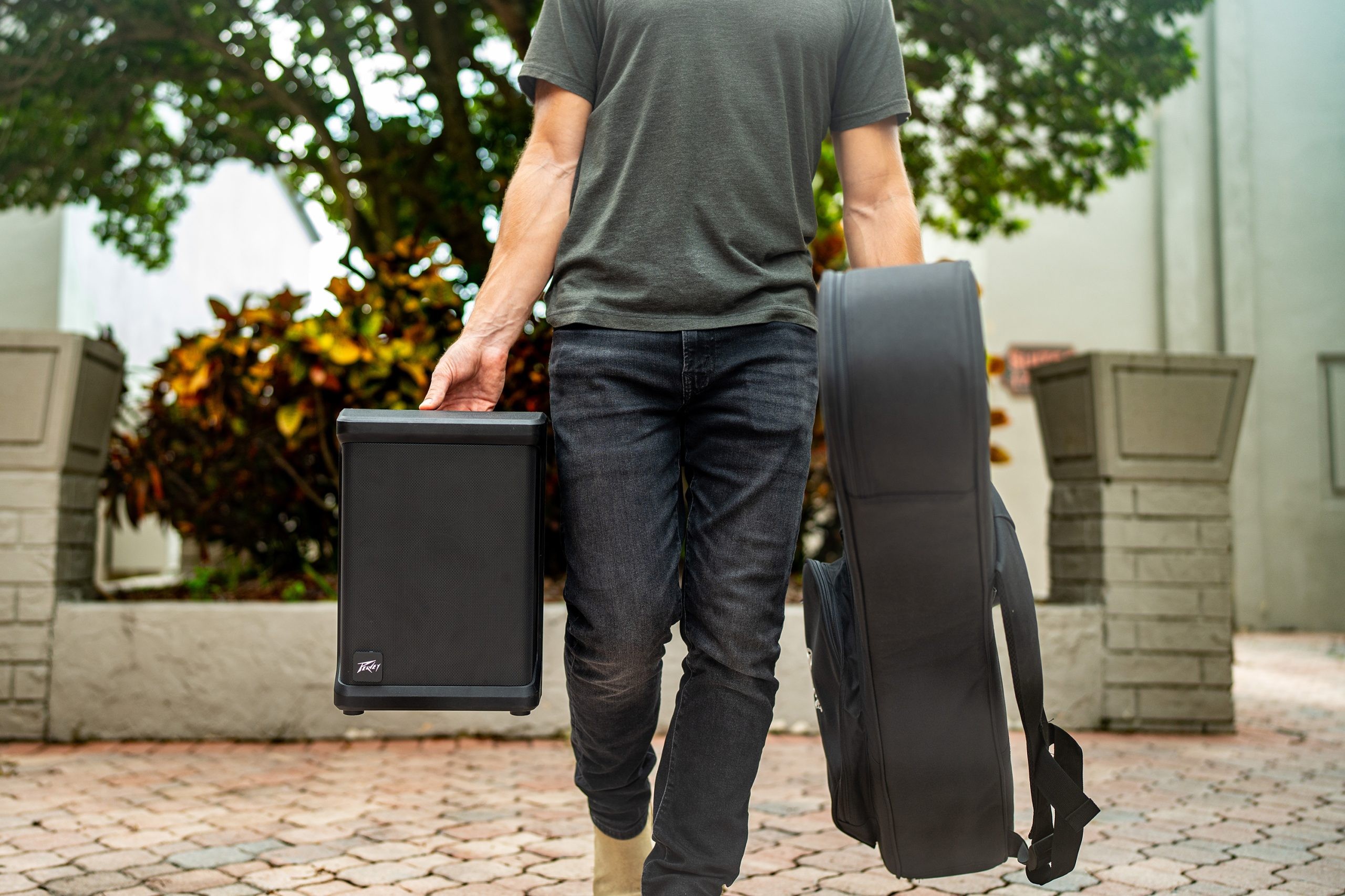 PEAVEY SOLO TAŞINABİLİR ŞARJLI HOPARLÖR