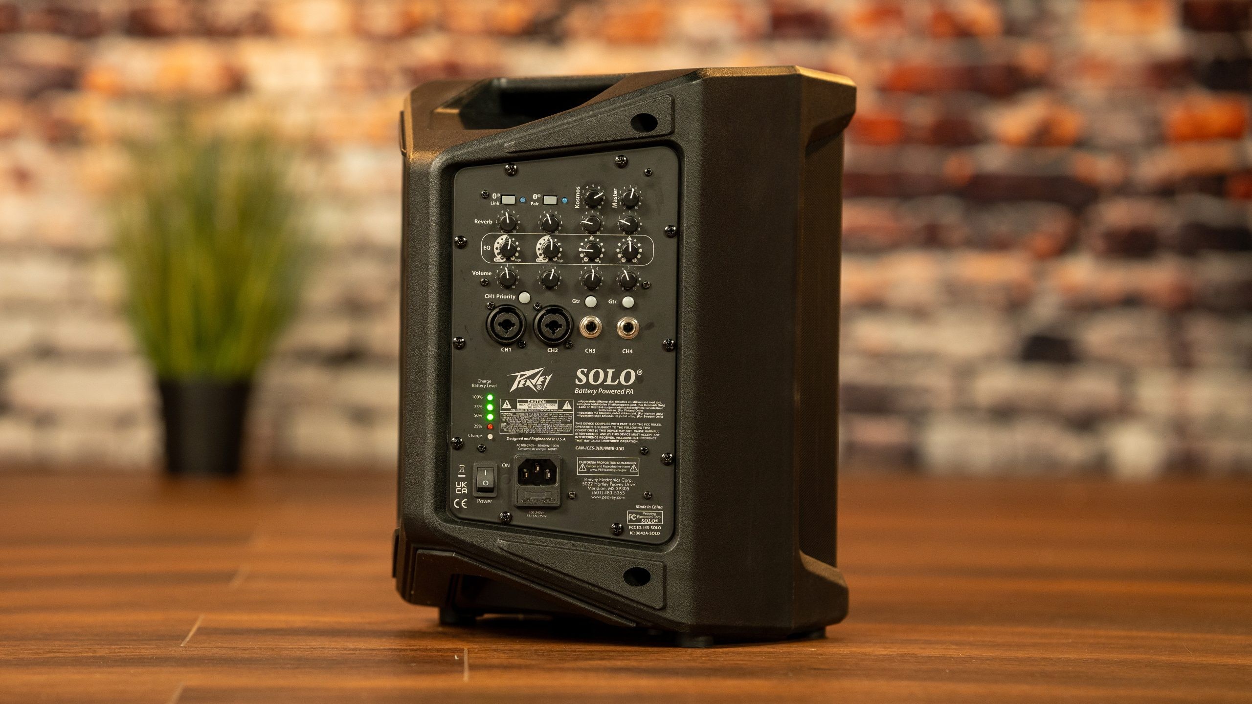 PEAVEY SOLO TAŞINABİLİR ŞARJLI HOPARLÖR
