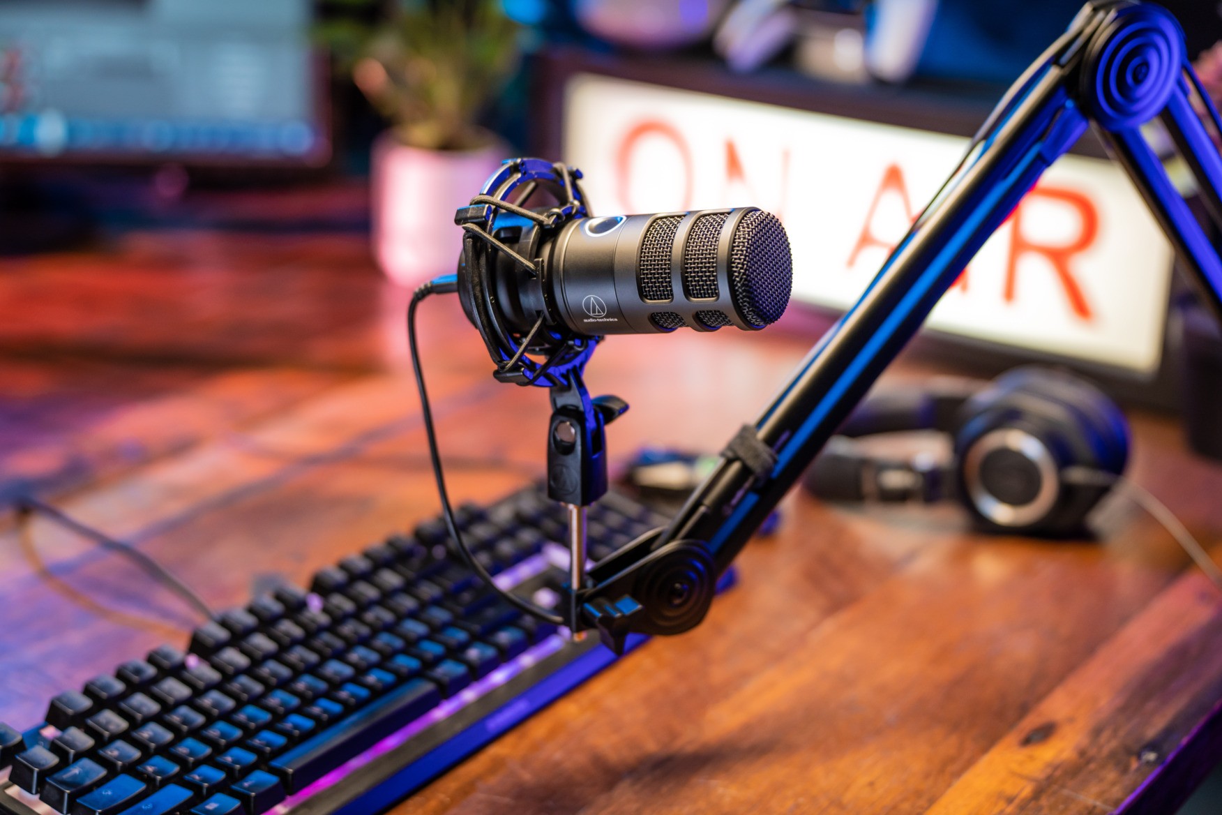 AUDIO TECHNICA AT-2040USB 