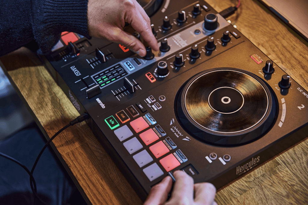 HERCULES DJ CONTROL INPULSE 300 MK2