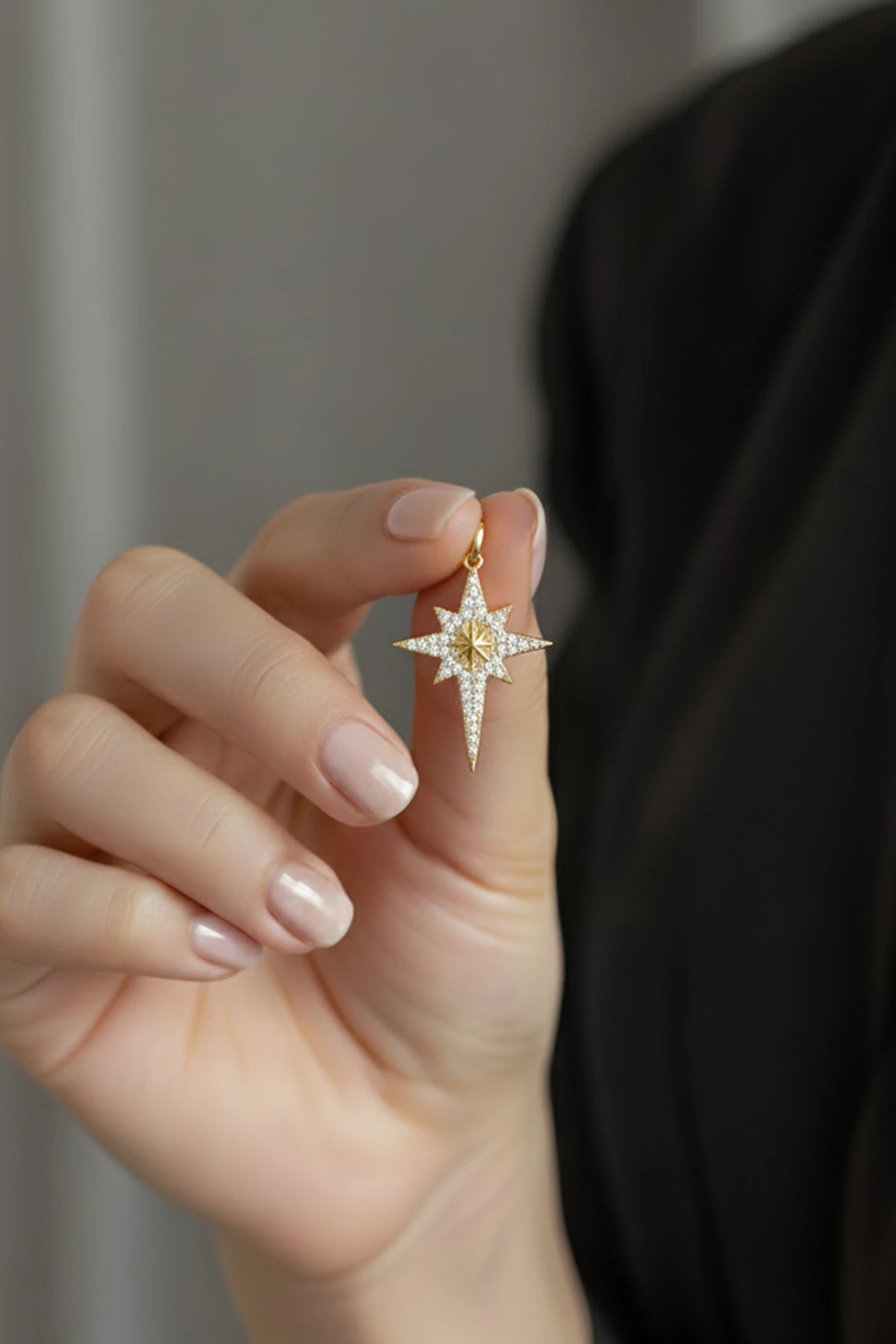 Kuzey Yıldızı Model Zirkon Taşlı Xuping Kararmaz Kolye Ucu - Gold