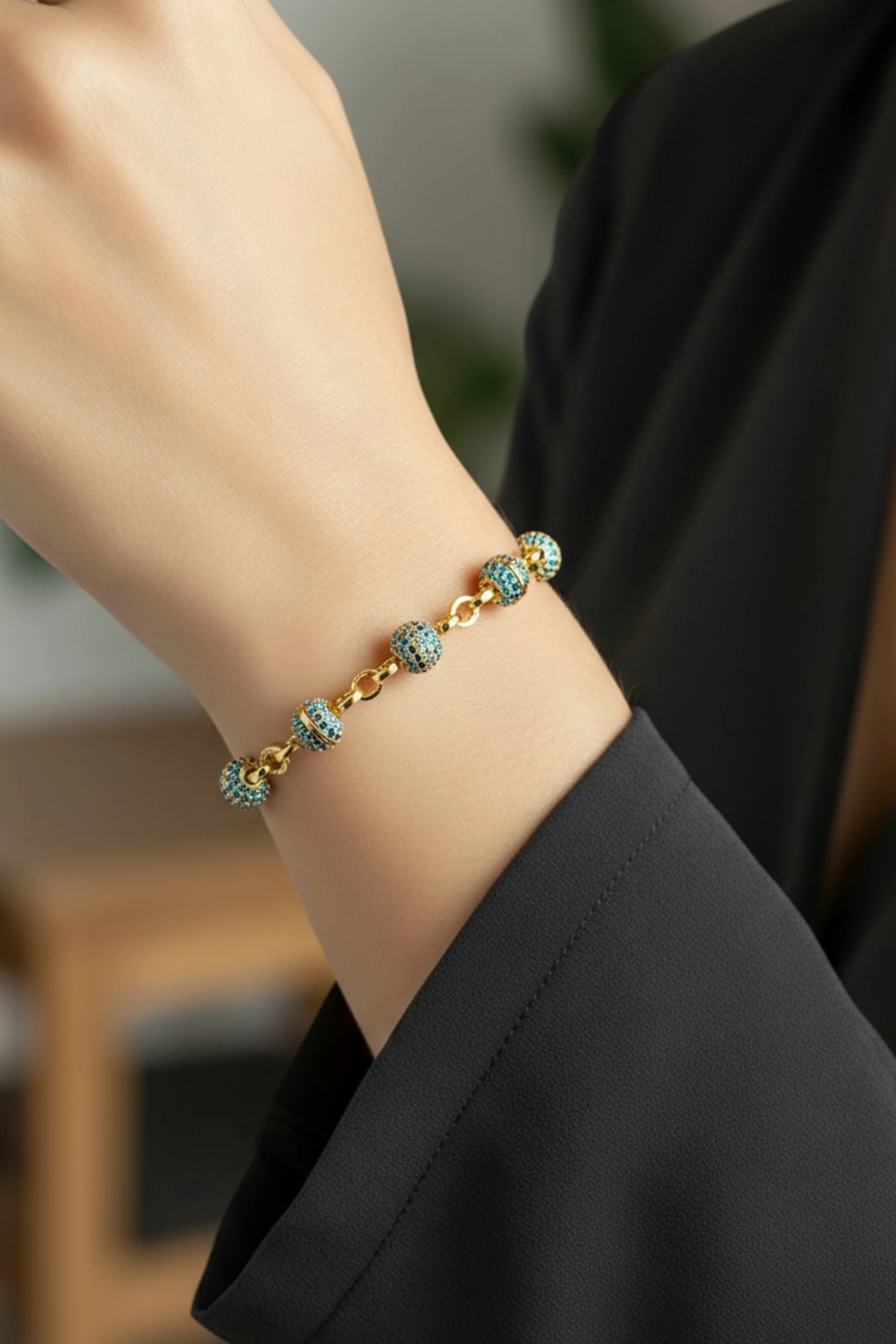 Zirkon Taşlı Nazar Boncuğu Zincir Model Xuping Kararmaz Gold Kadın Bileklik