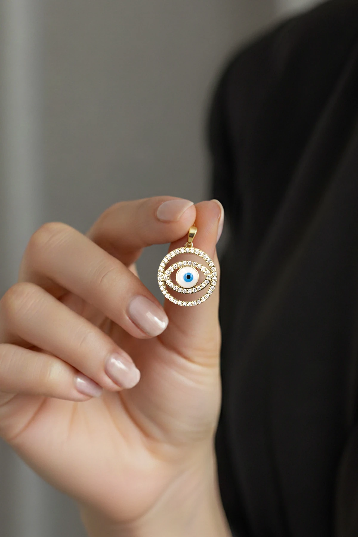 Göz Model Zirkon Taşlı Kolye Ucu Gold – 14K Renk, Alerji Karşıtı Xuping Tasarım