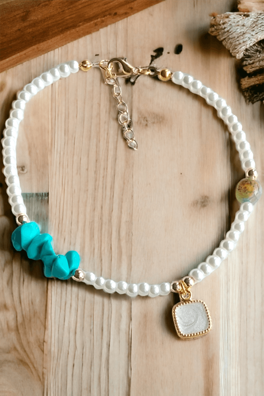 White Stone Detail Turquoise Broken Stone Anklet