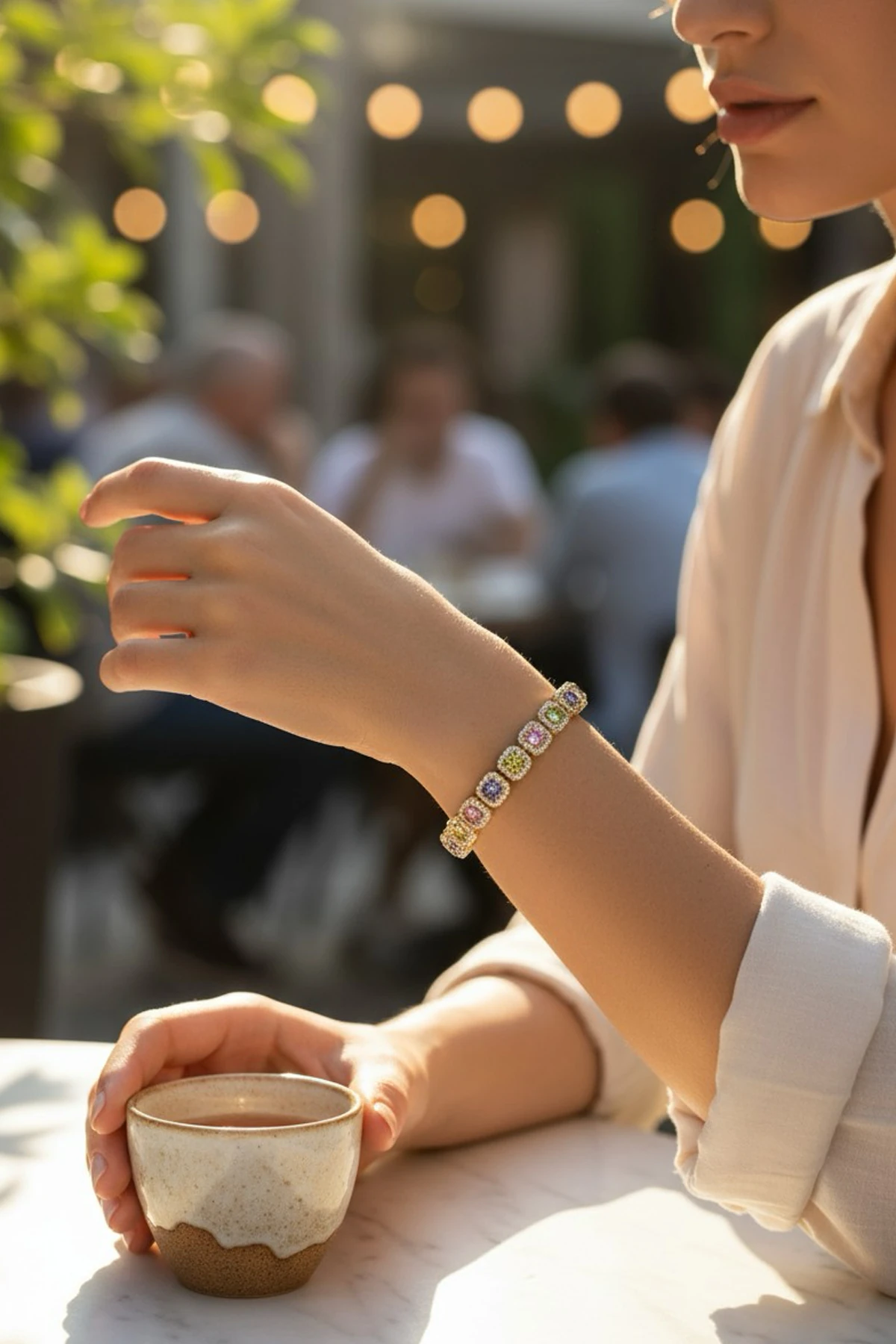 Tam Tur Renkli Taşlı Vip Model Xuping Kararmaz Bileklik - Gold | Zarif ve Parlak Tasarım