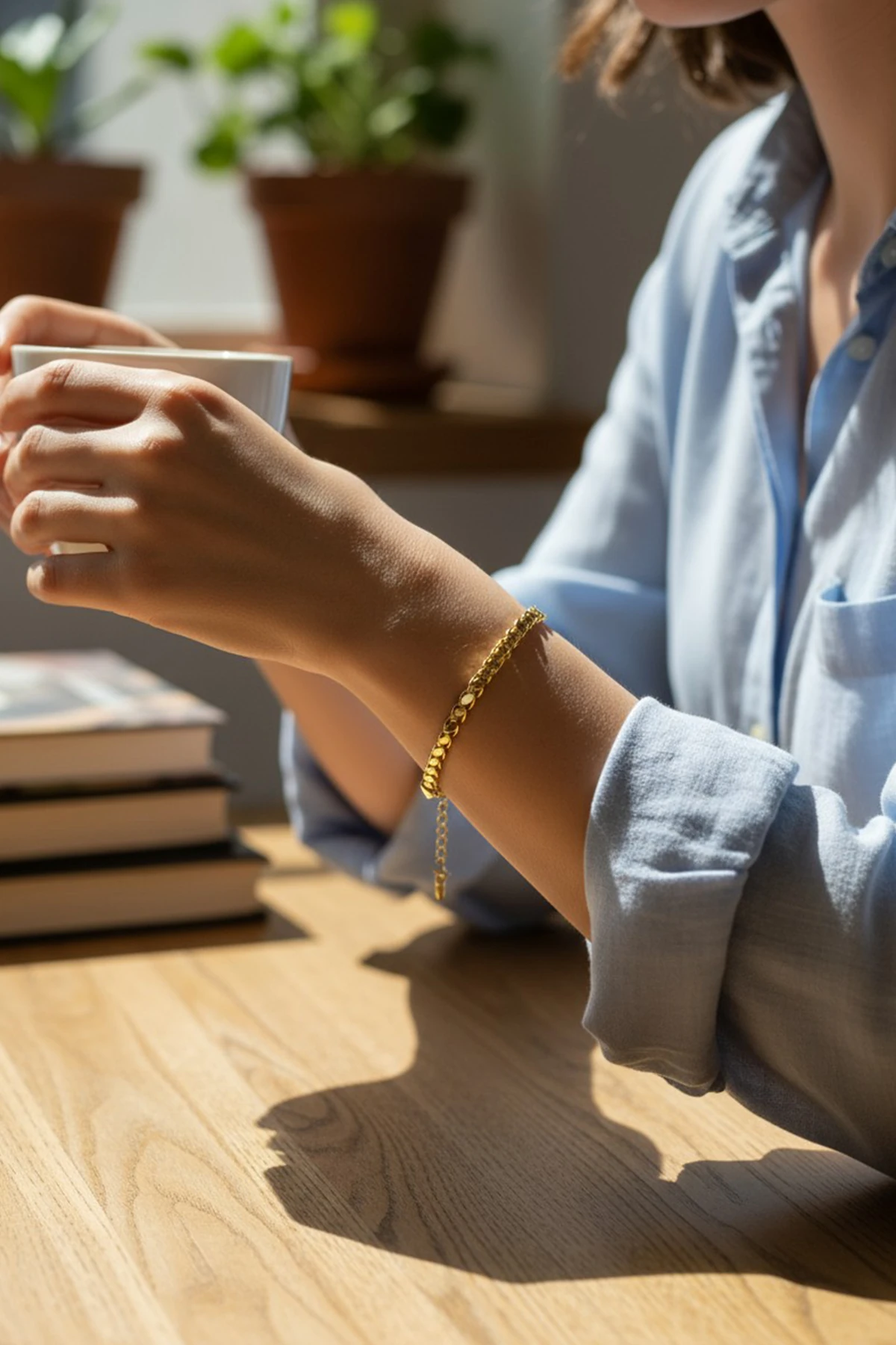 Arpa Zincir Model Xuping Kararmaz Bileklik - Gold