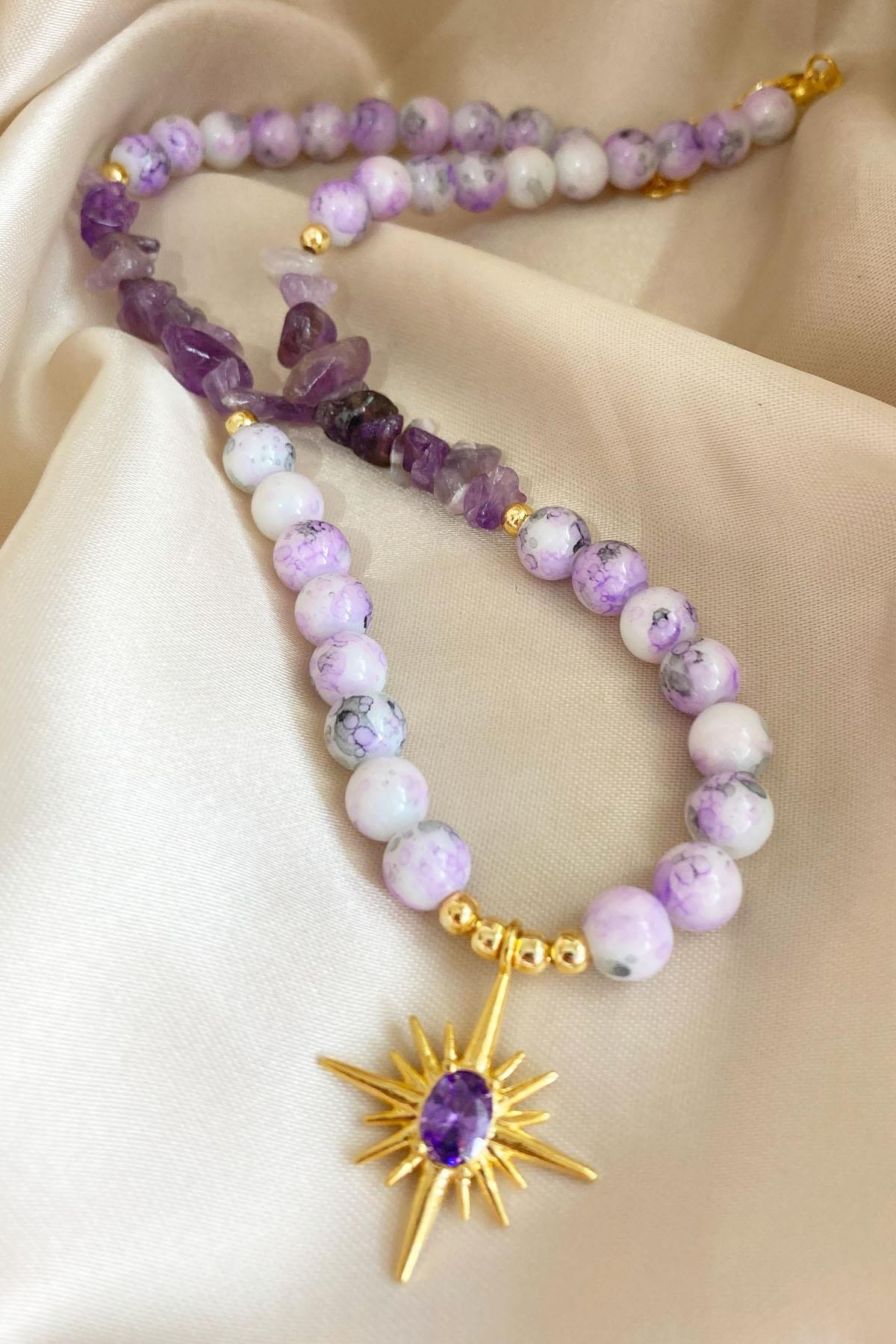 Kutup Yıldızı Uçlu Doğal Taş Kristal Cam Boncuklu Kolye - Mor