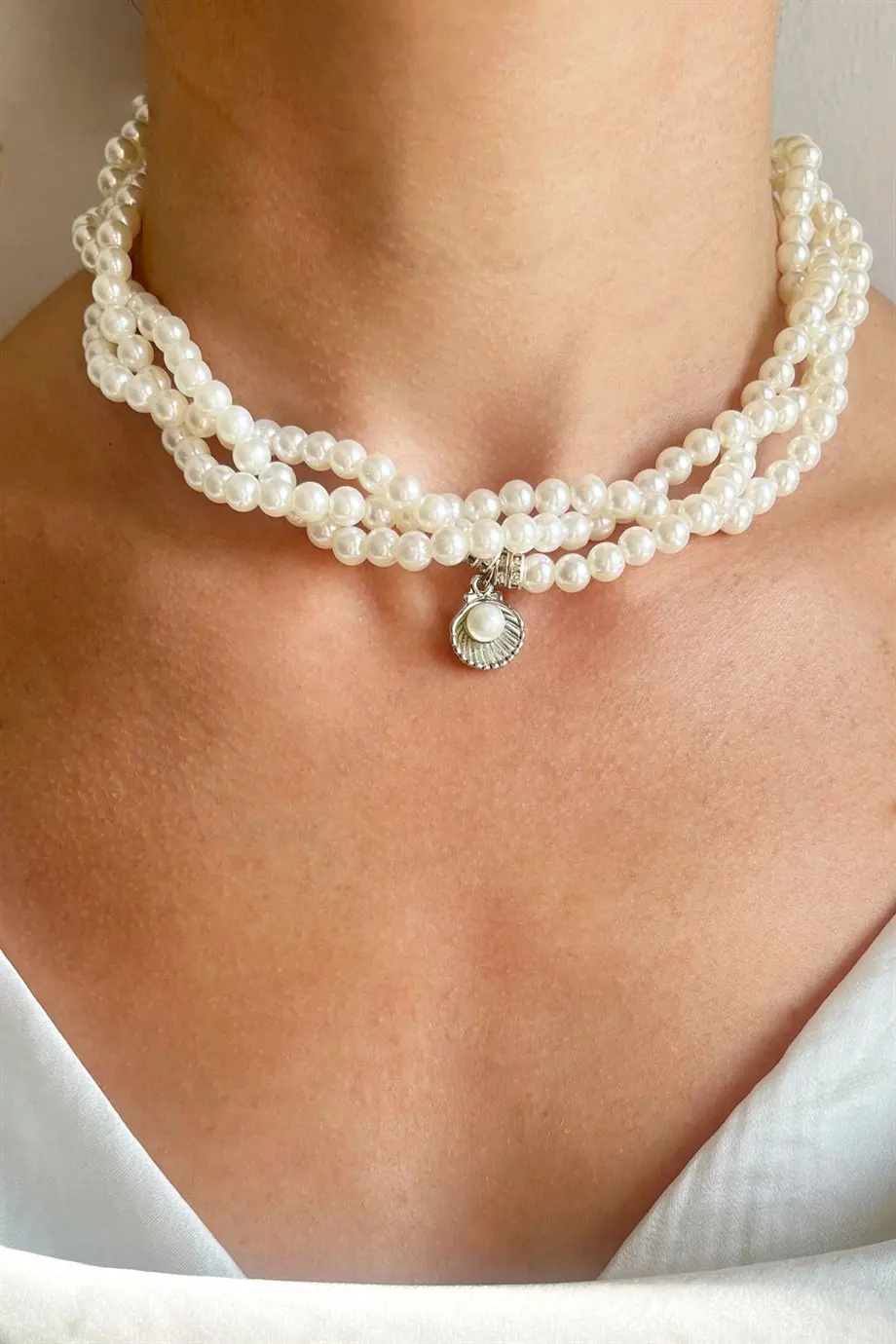 SOSE Pearl Necklace: Affordable Trendy Jewelry