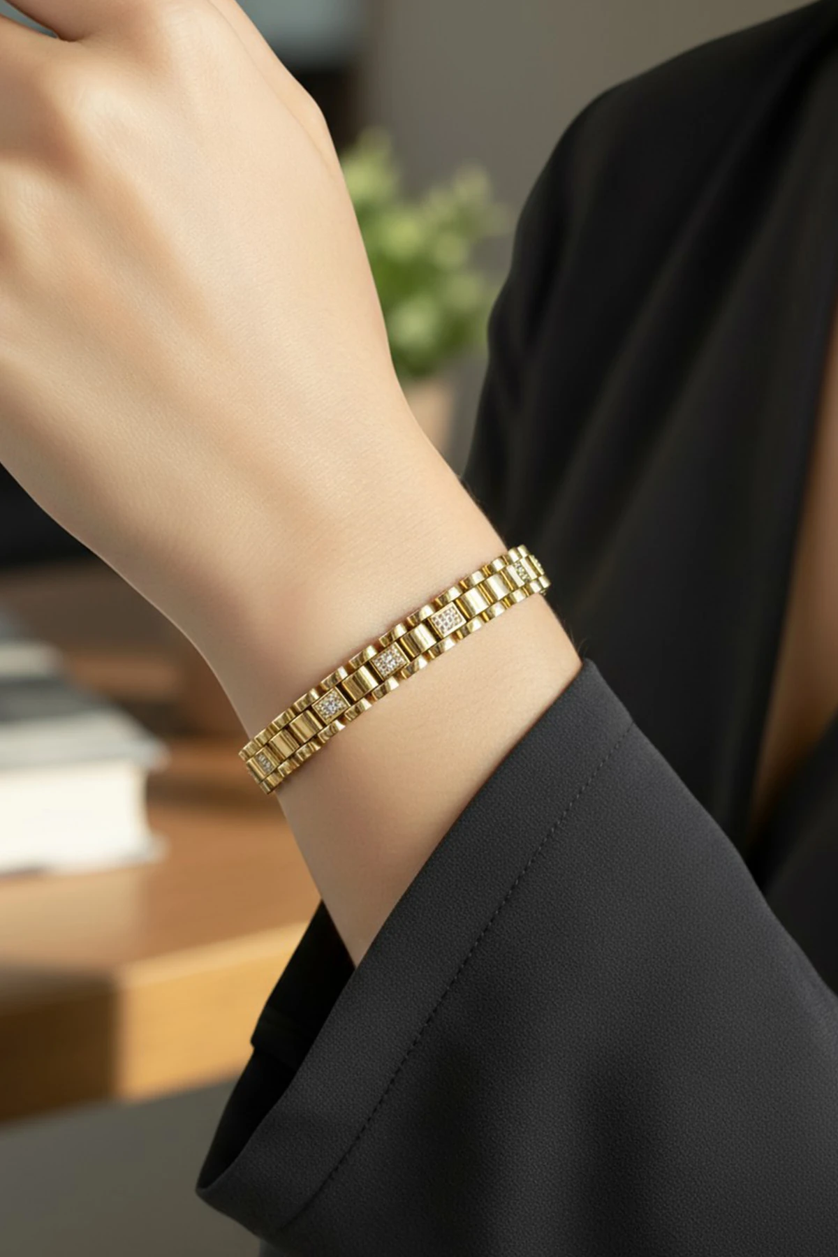 Hasır Model Xuping Kararmaz Bileklik – Gold | Şık, Dayanıklı ve Zarif Dokulu Tasarım