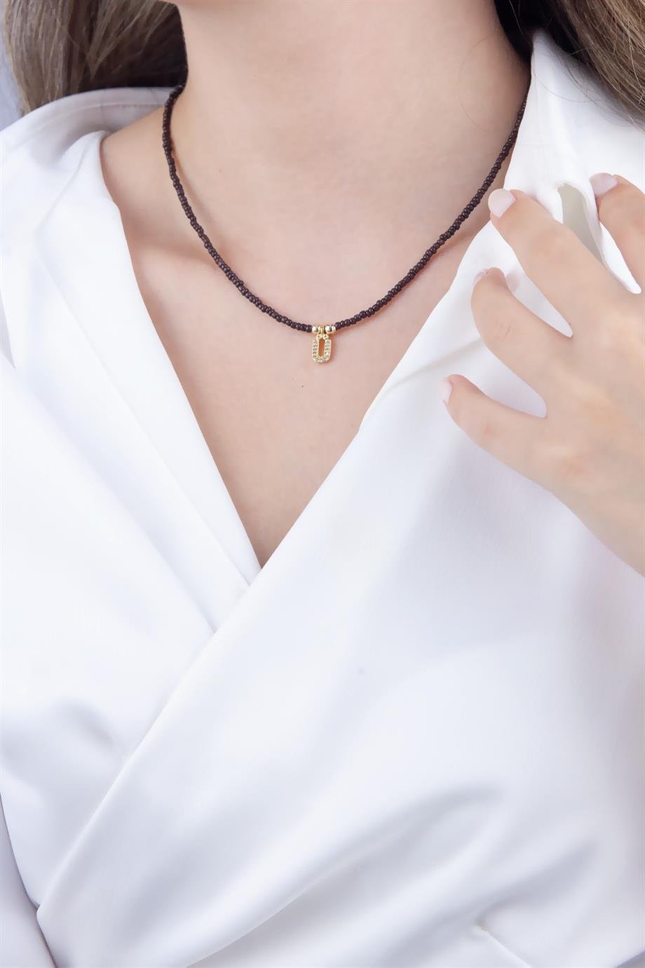 Ü Letter Brown Bead Design Necklace