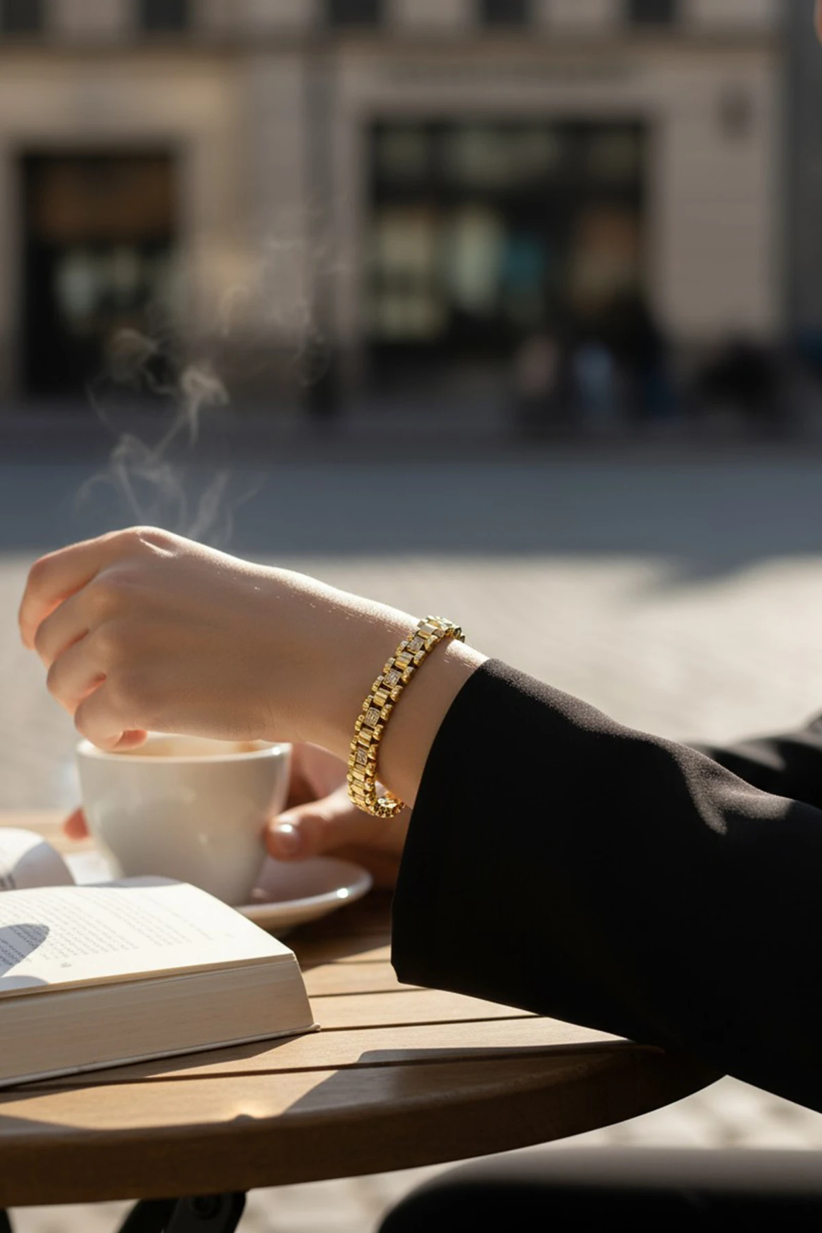 Hasır Model Xuping Kararmaz Bileklik – Gold | Şık, Dayanıklı ve Zarif Dokulu Tasarım