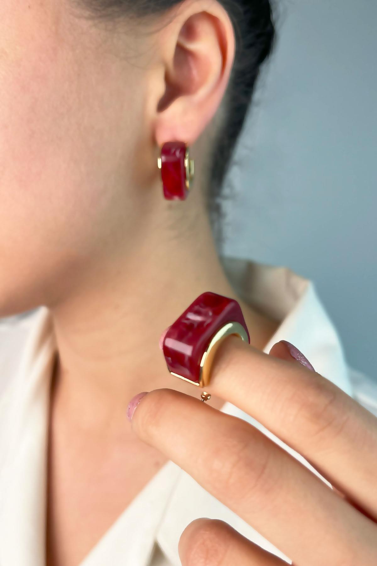 Mine Detaylı Kare Küpe - Bordo