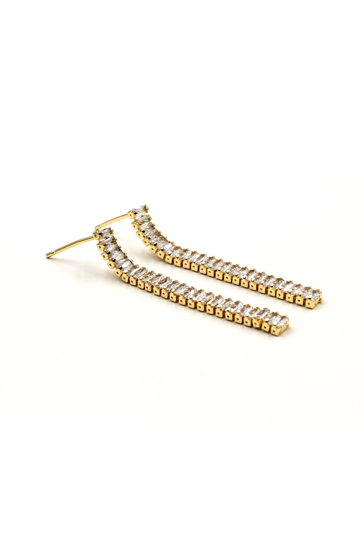 Baget Taş Sallantılı Gold Küpe - Işıltılı Zarif Tasarım