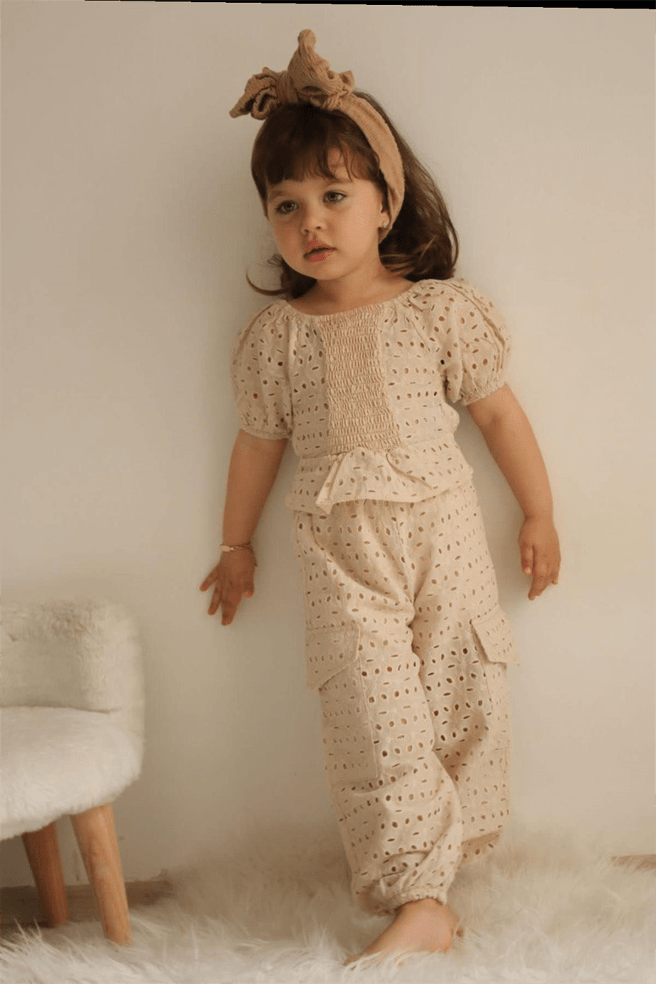 Kız Çocuk Nakış İşlemeli Pantolon Crop Takım - Camel
